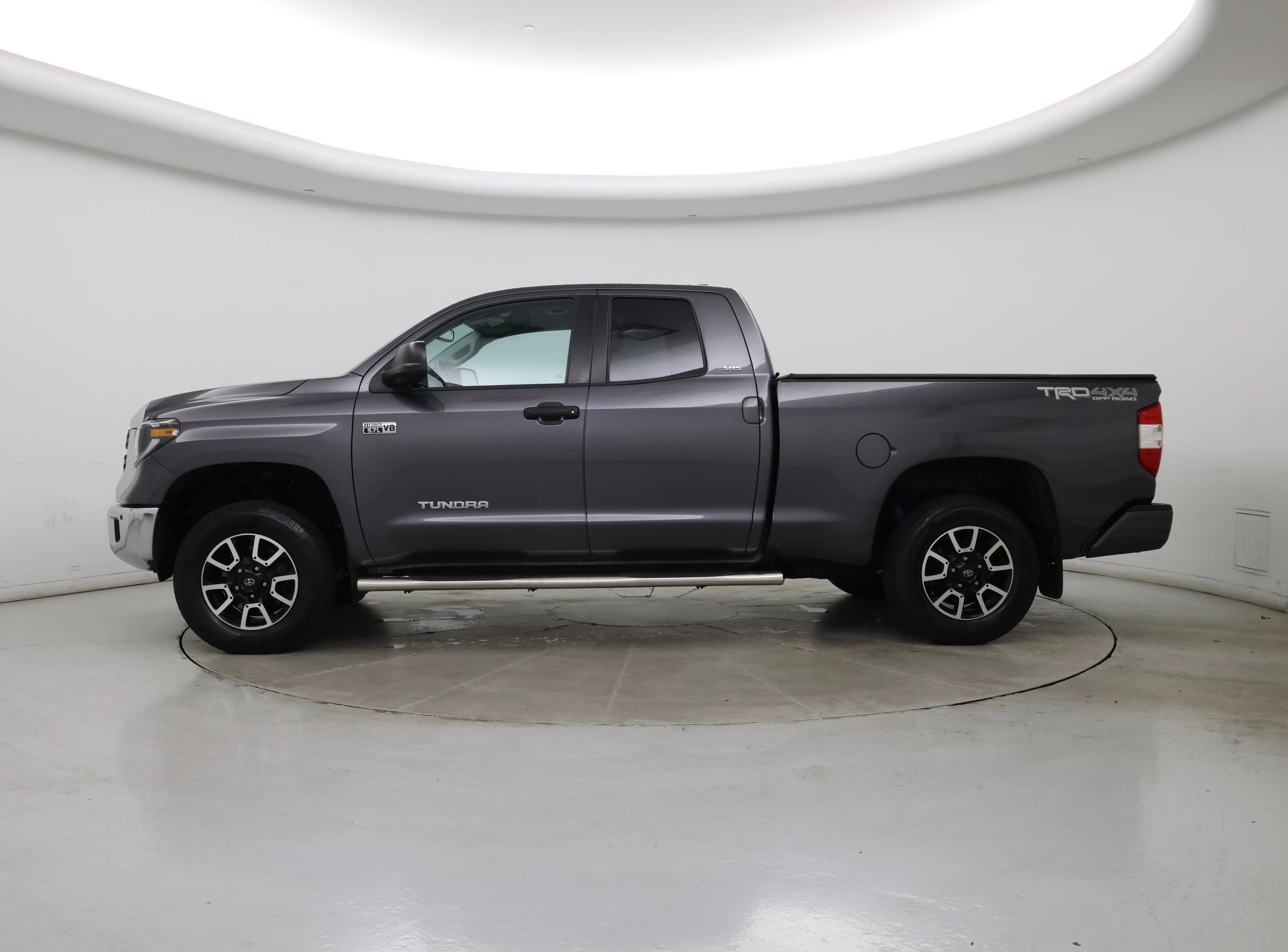 Thumbnail: 2021 Toyota Tundra - 3