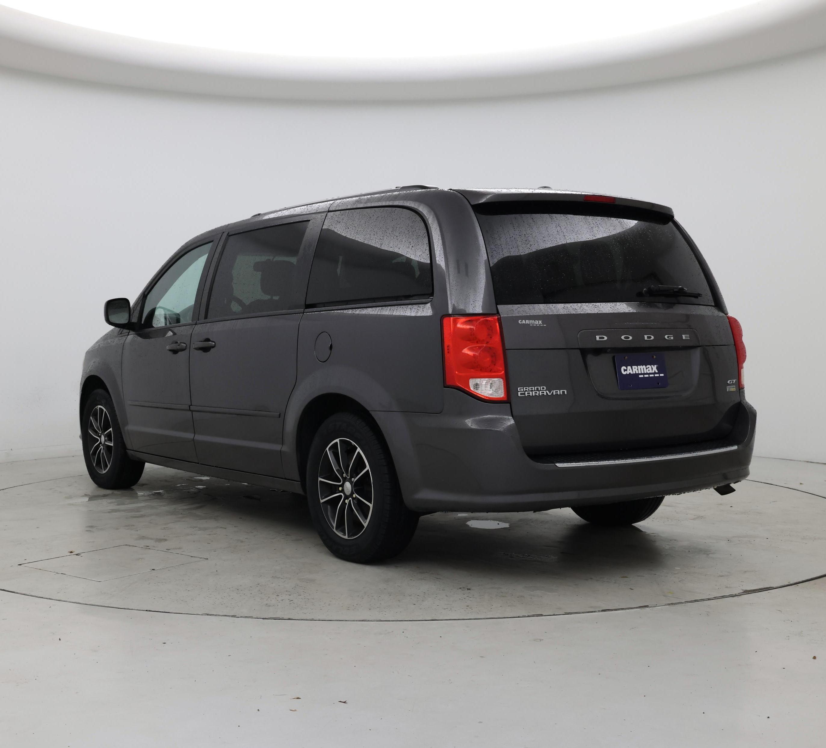 Thumbnail: 2017 Dodge Grand Caravan - 2