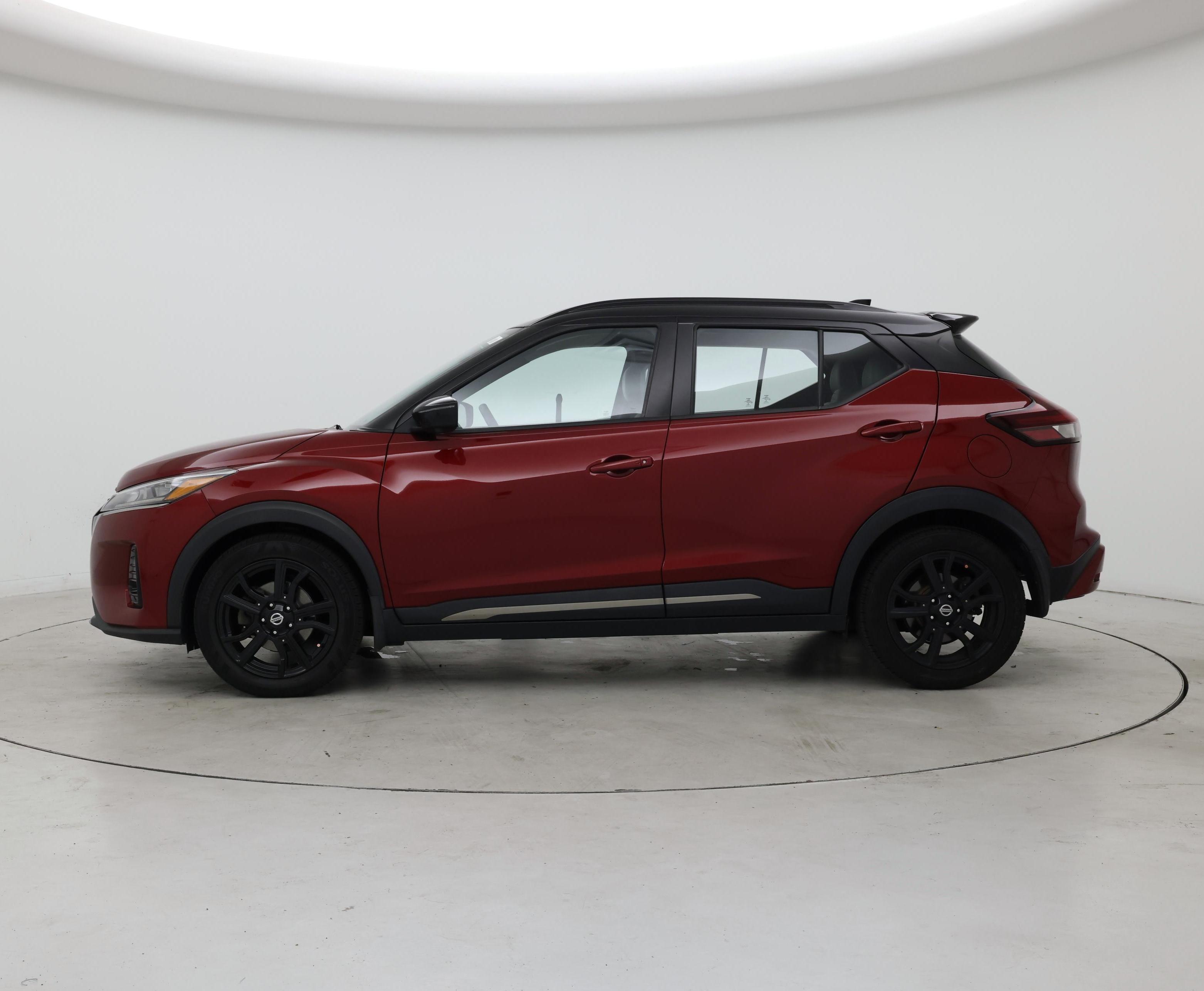 Thumbnail: 2021 Nissan Kicks - 3