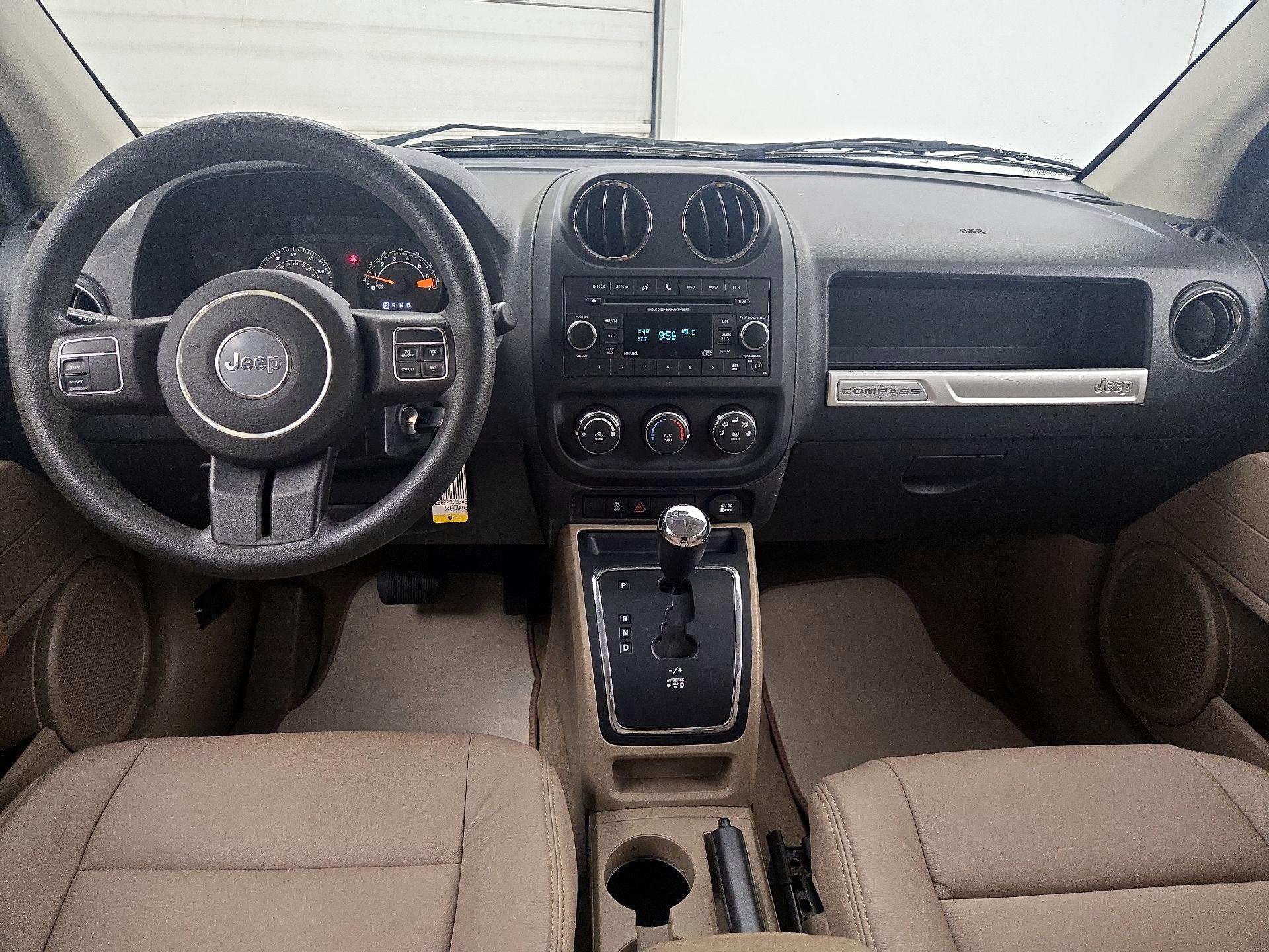 Thumbnail: 2016 Jeep Compass - 9