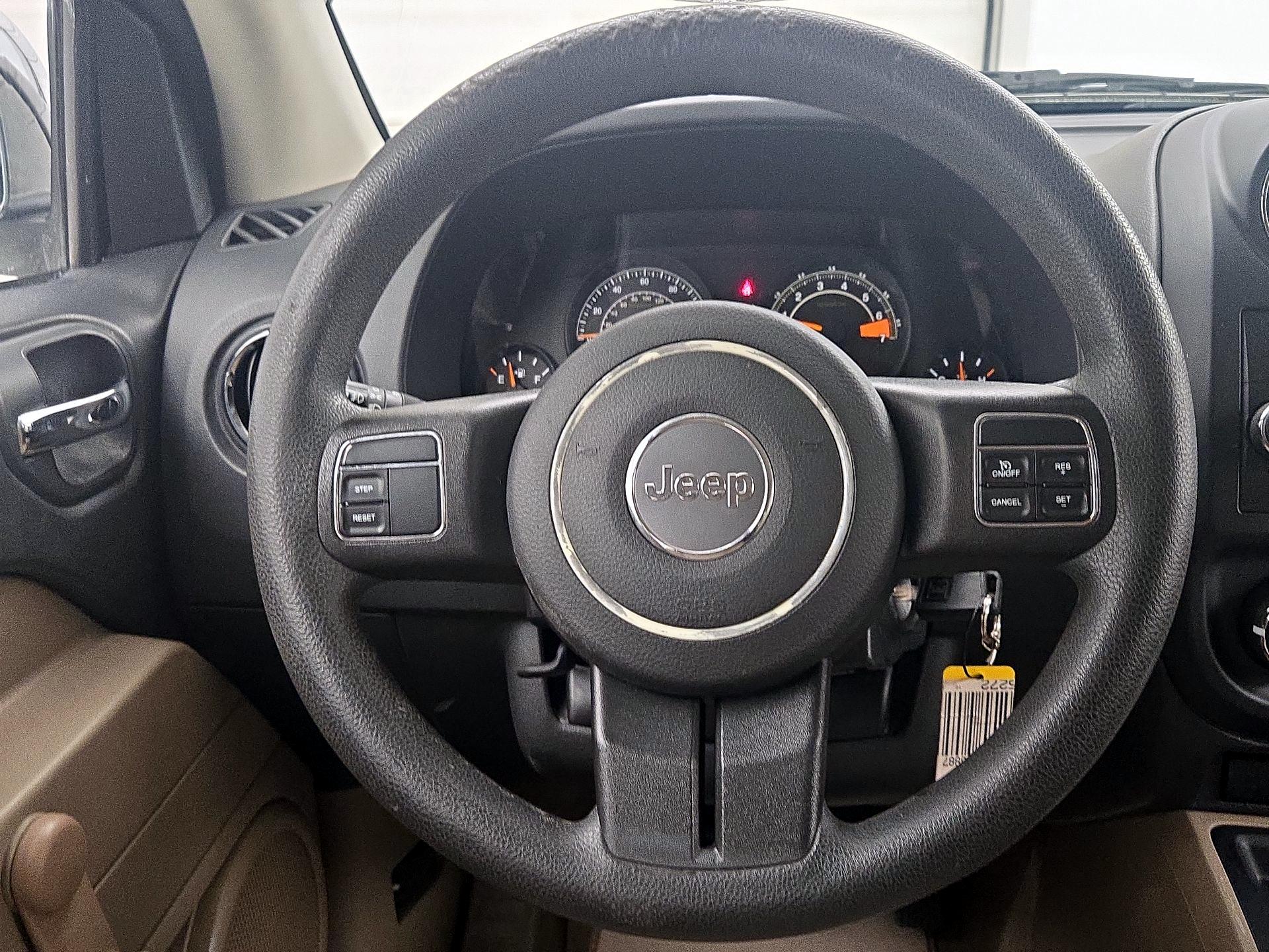 Thumbnail: 2016 Jeep Compass - 10