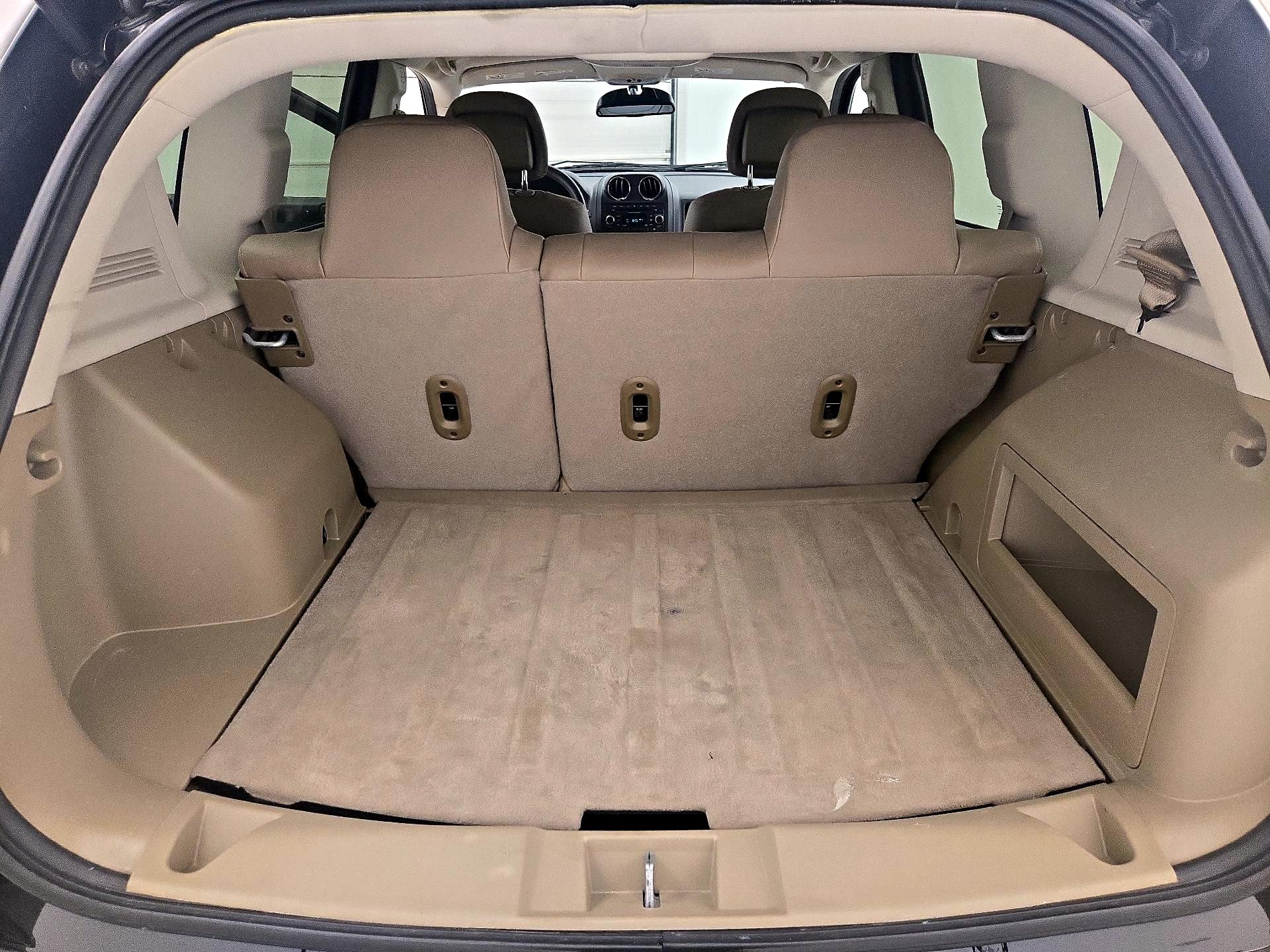 Thumbnail: 2016 Jeep Compass - 18