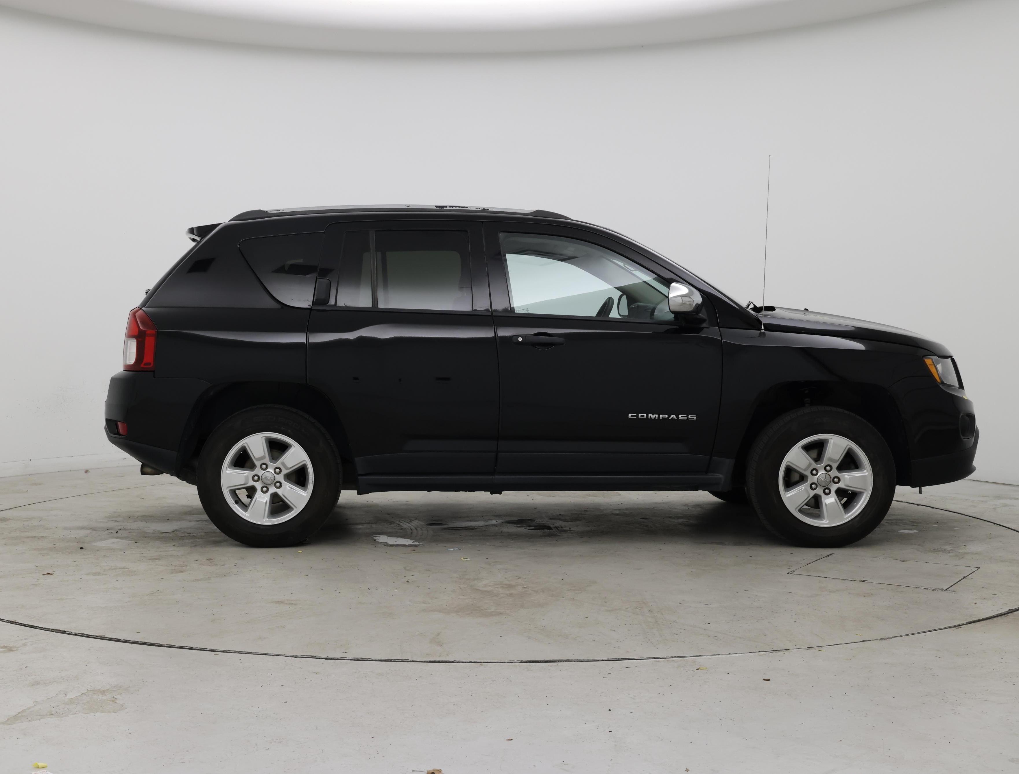 Thumbnail: 2016 Jeep Compass - 7
