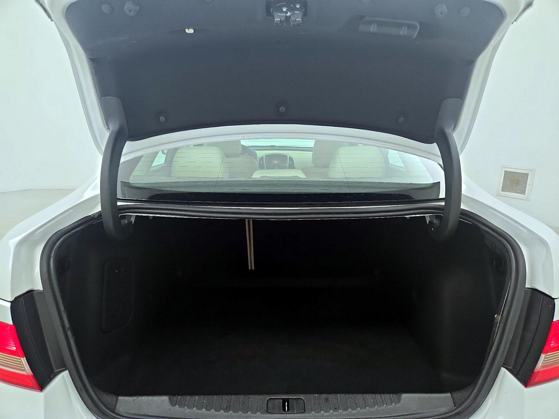 Thumbnail: 2015 Buick Verano - 20