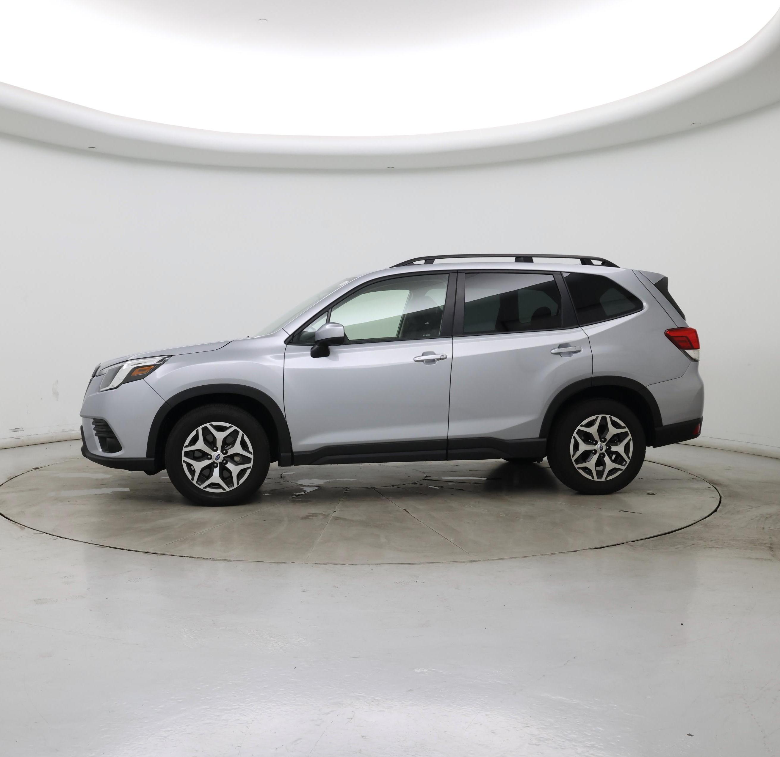 Thumbnail: 2022 Subaru Forester - 3