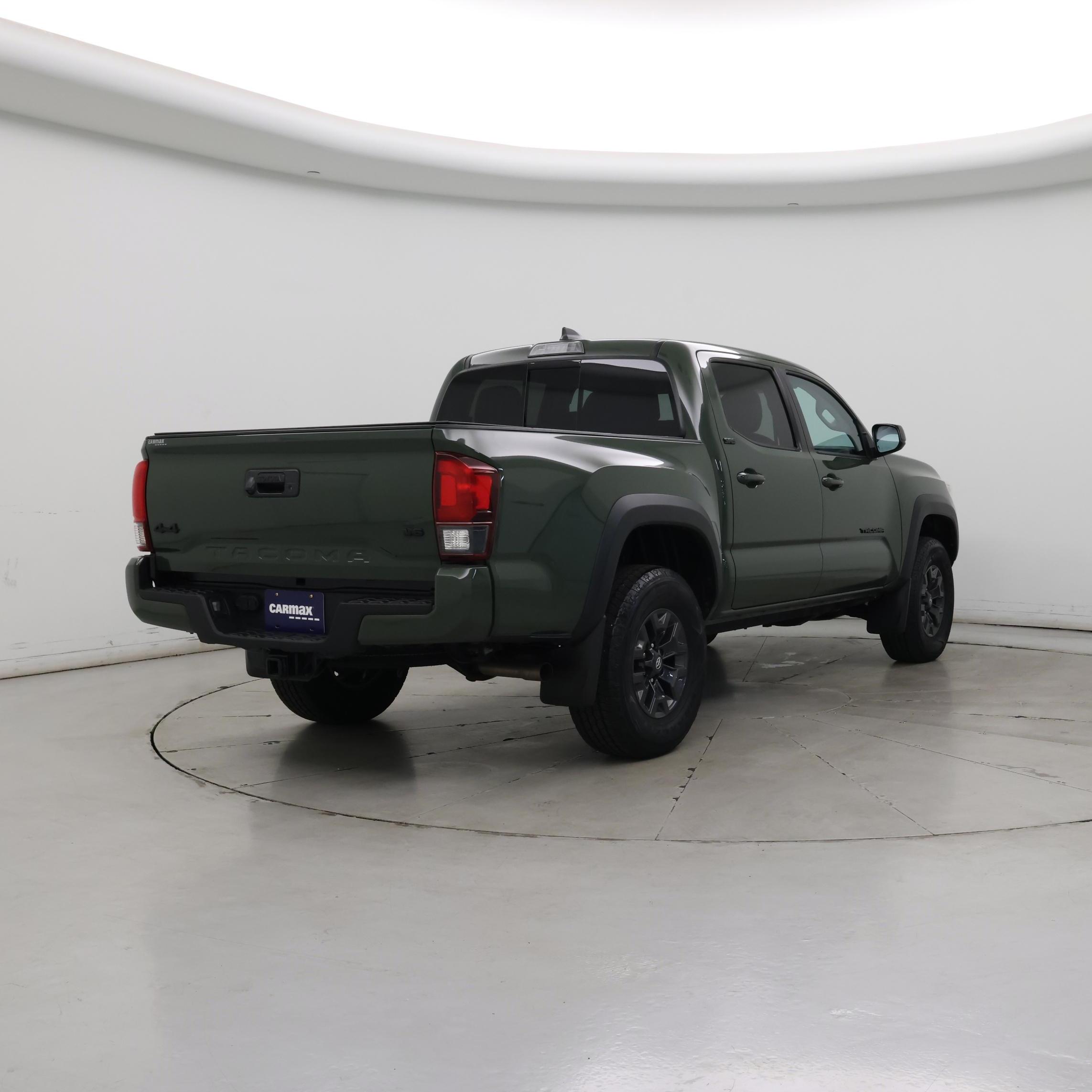 Thumbnail: 2021 Toyota Tacoma - 8