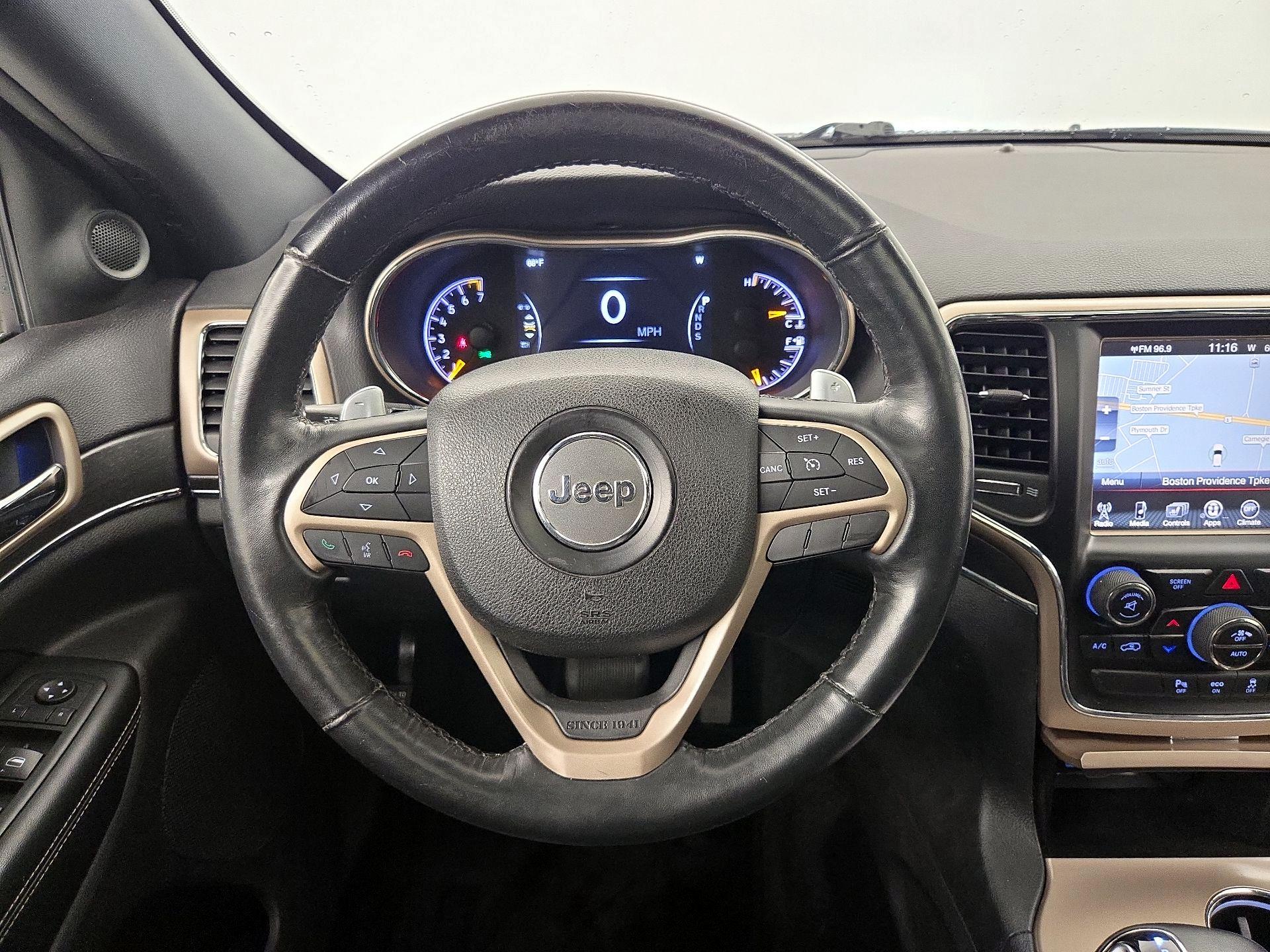 Thumbnail: 2015 Jeep Grand Cherokee - 10