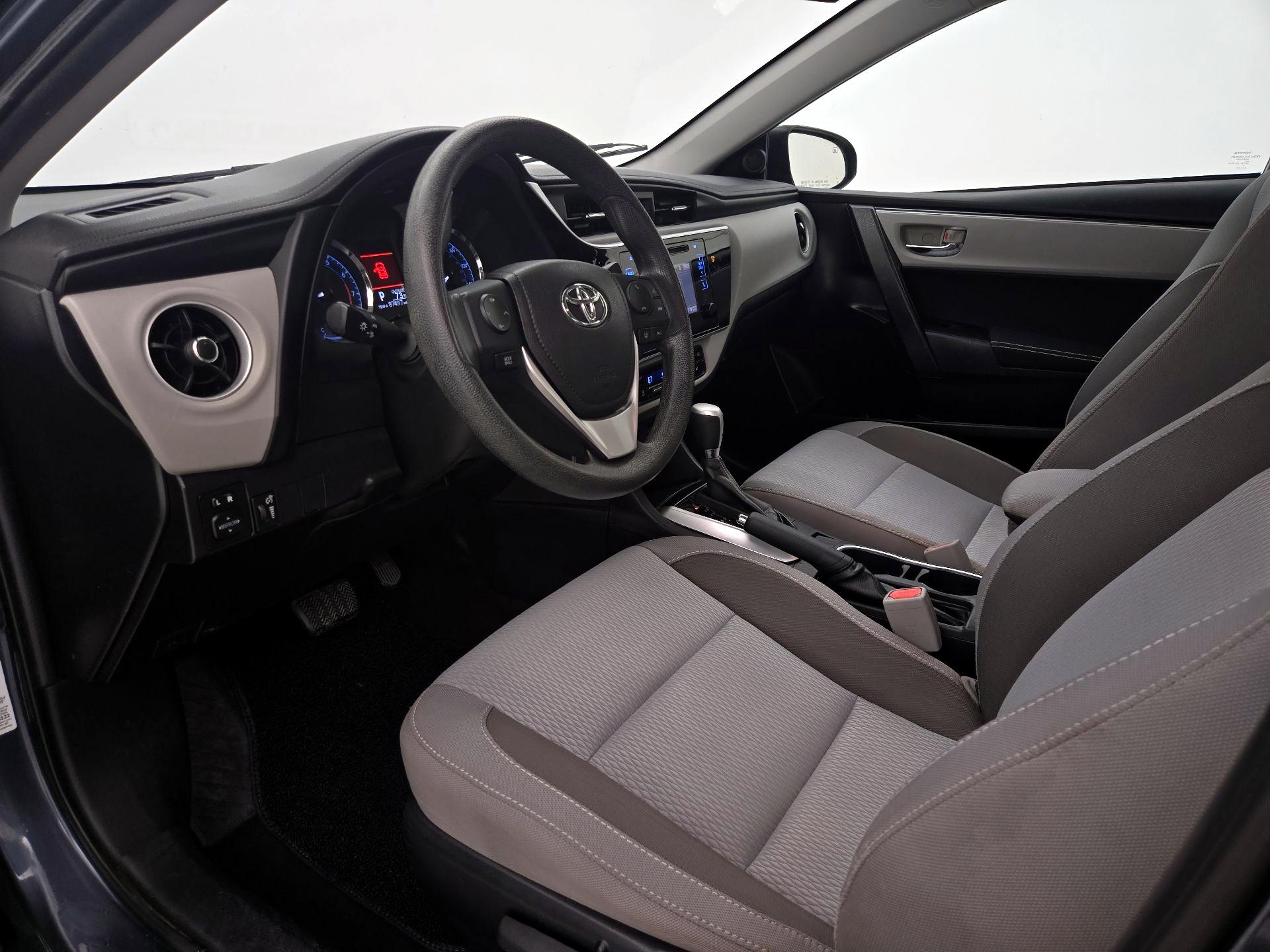 Thumbnail: 2017 Toyota Corolla - 11