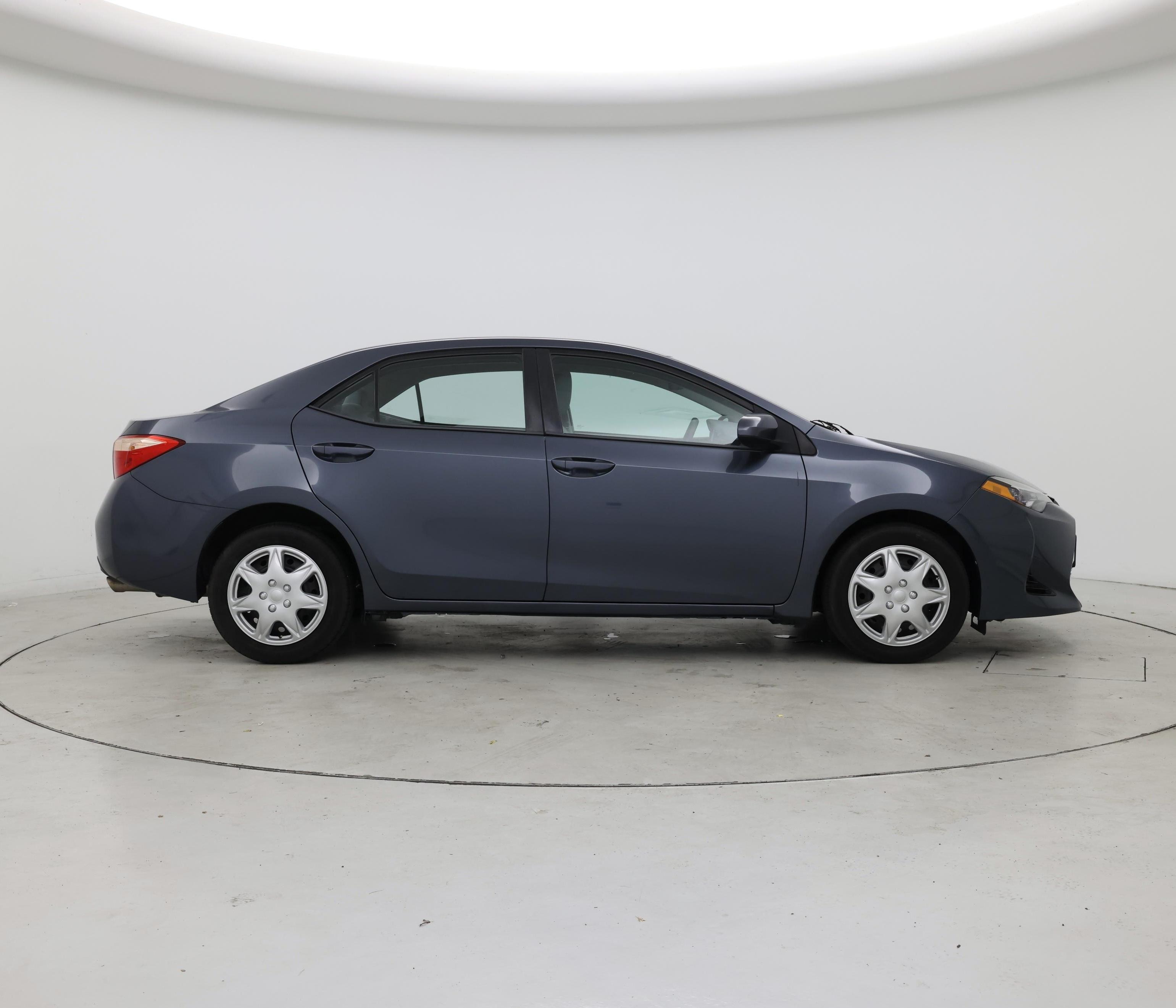 Thumbnail: 2017 Toyota Corolla - 7