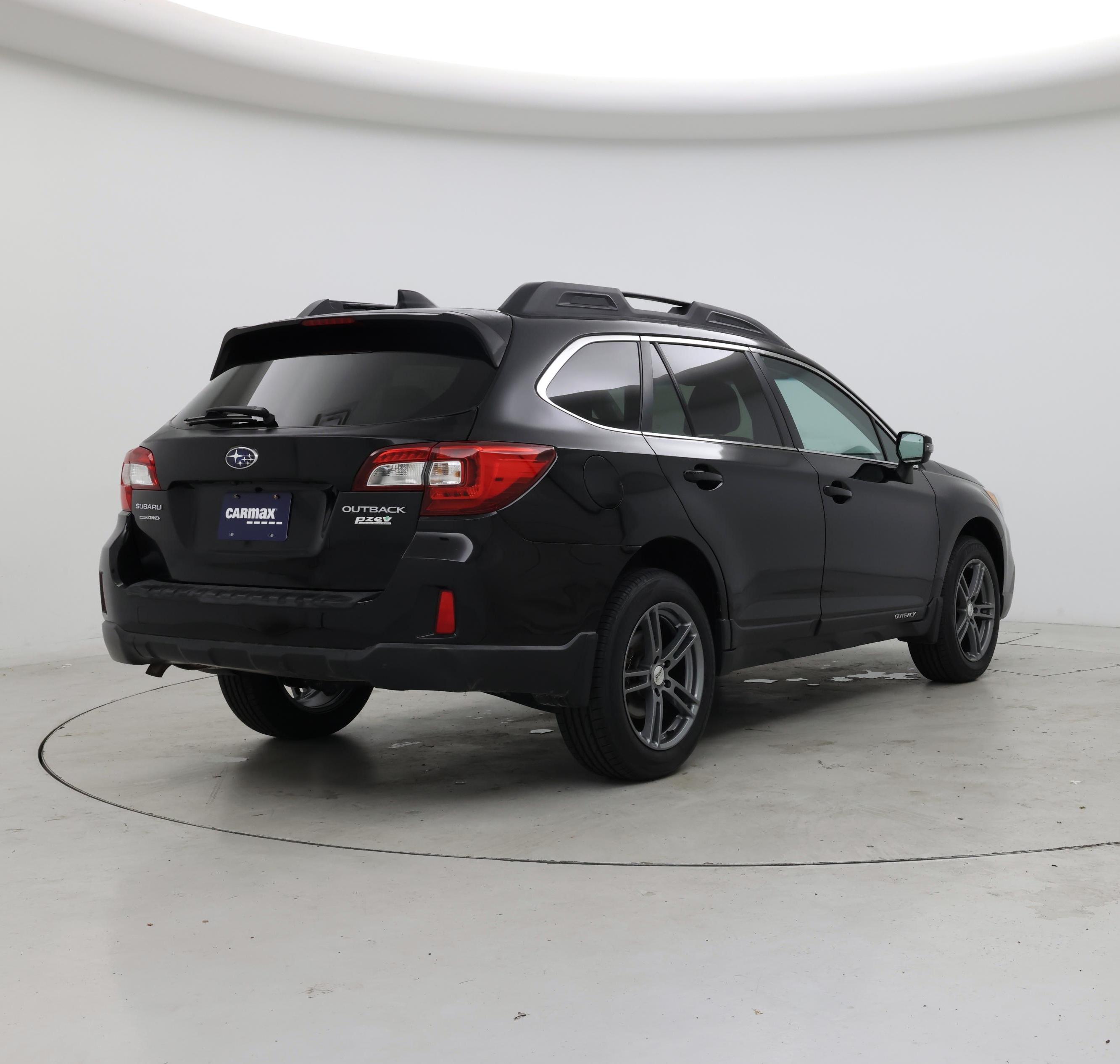 Thumbnail: 2016 Subaru Outback - 8