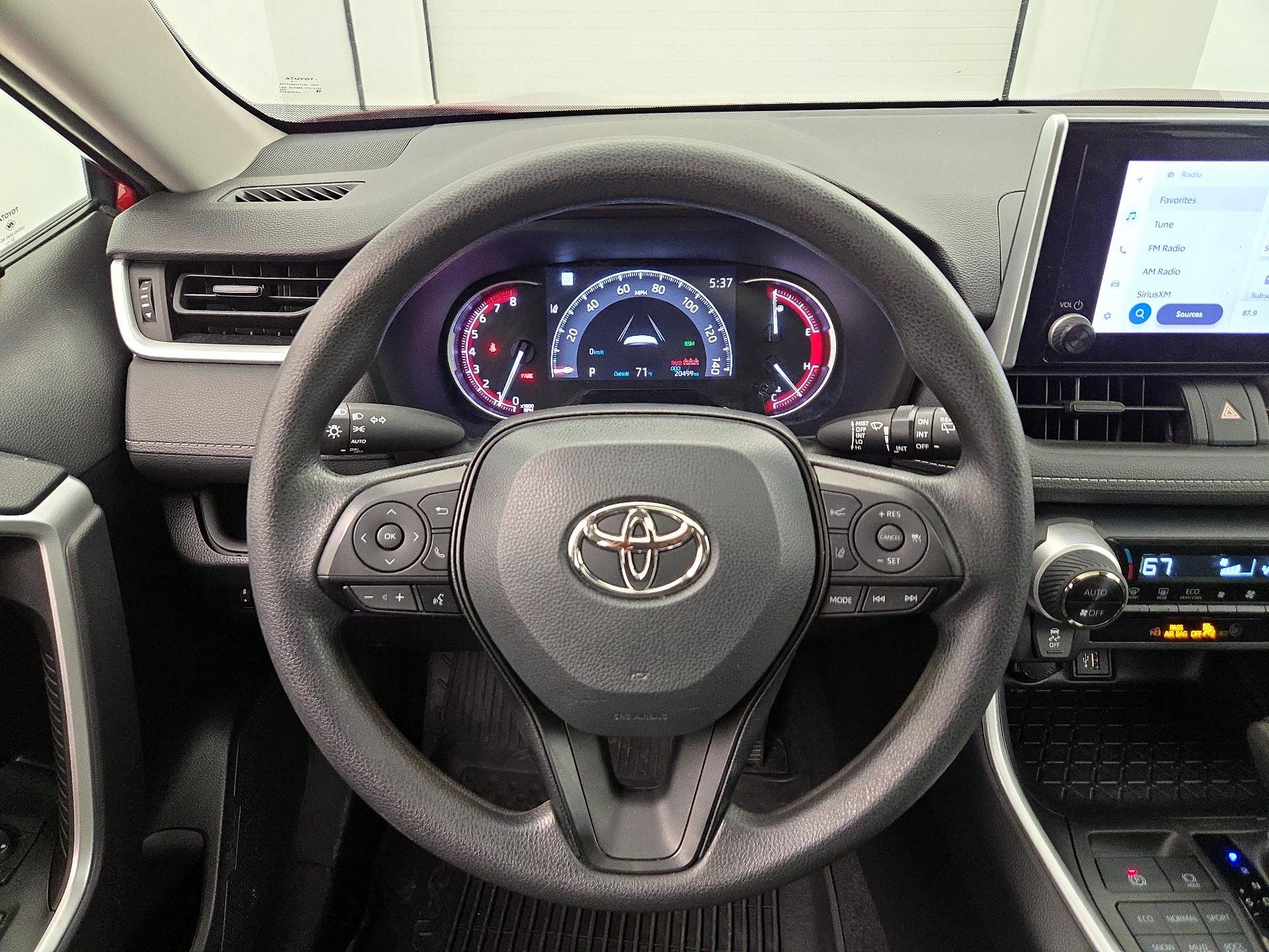 Thumbnail: 2023 Toyota RAV4 - 10