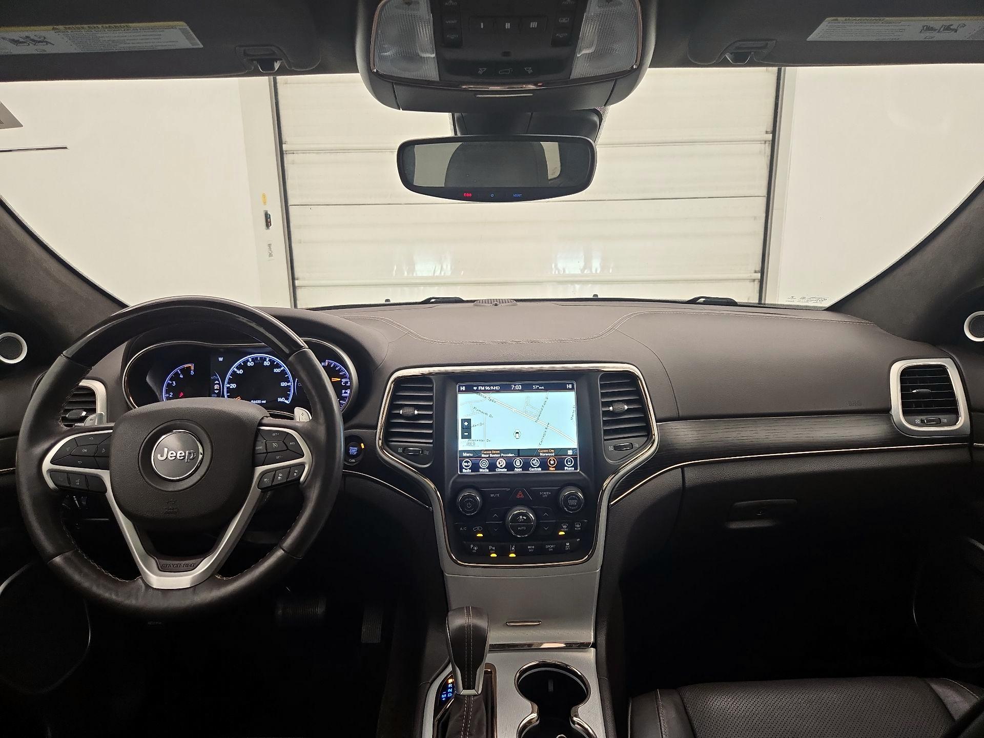 Thumbnail: 2018 Jeep Grand Cherokee - 9