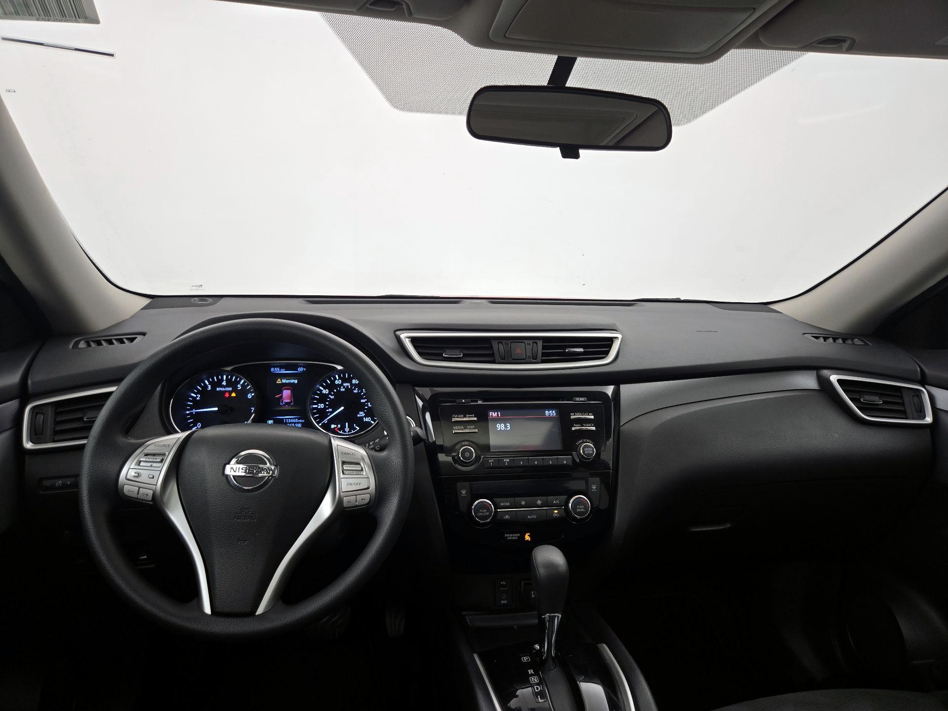 Thumbnail: 2015 Nissan Rogue - 9