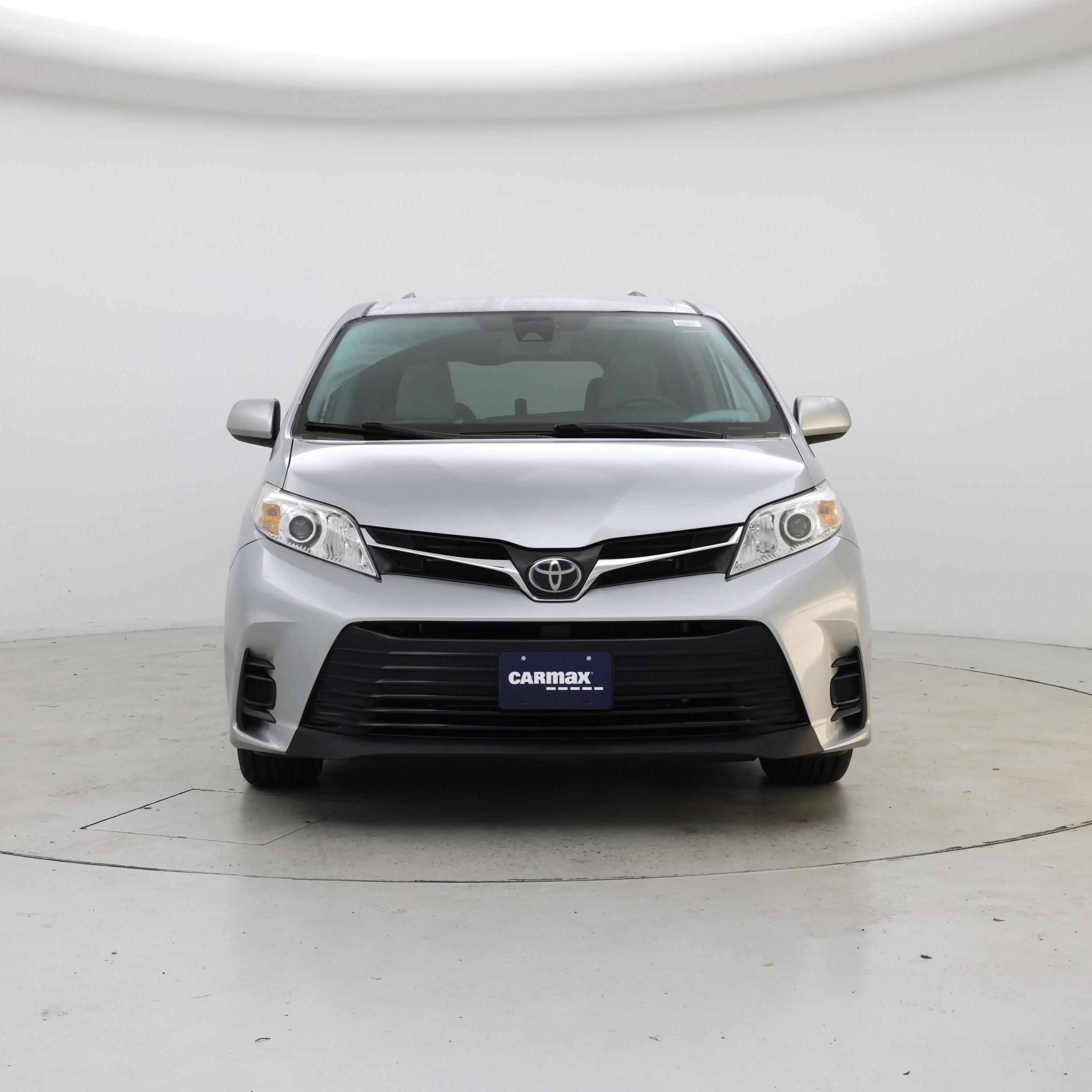 Thumbnail: 2019 Toyota Sienna - 5