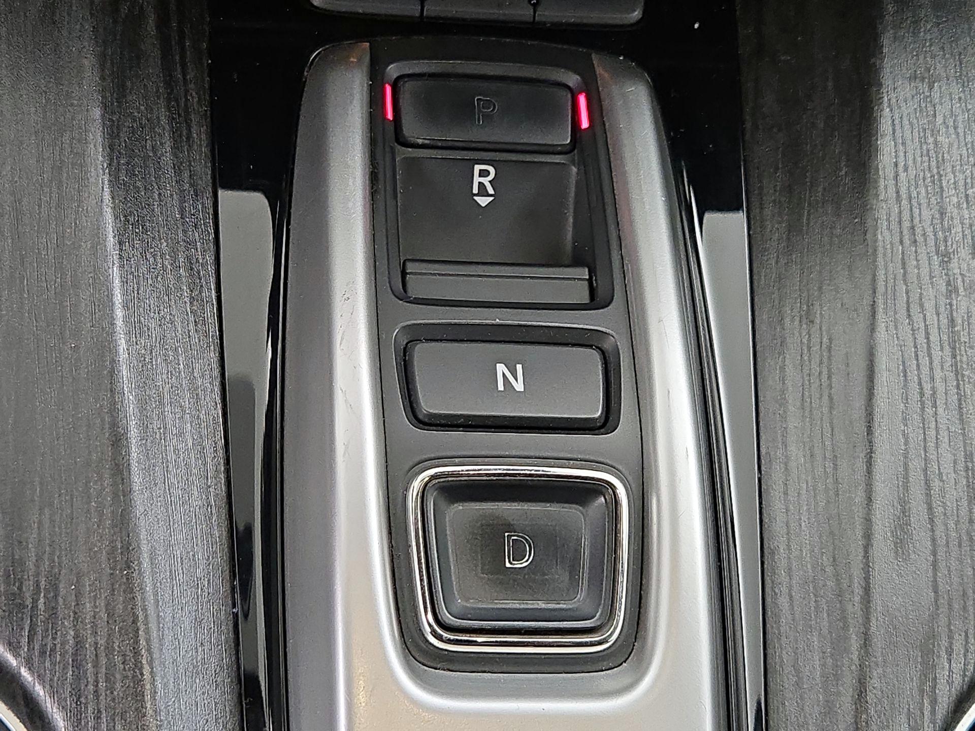 Thumbnail: 2018 Honda Clarity - 17