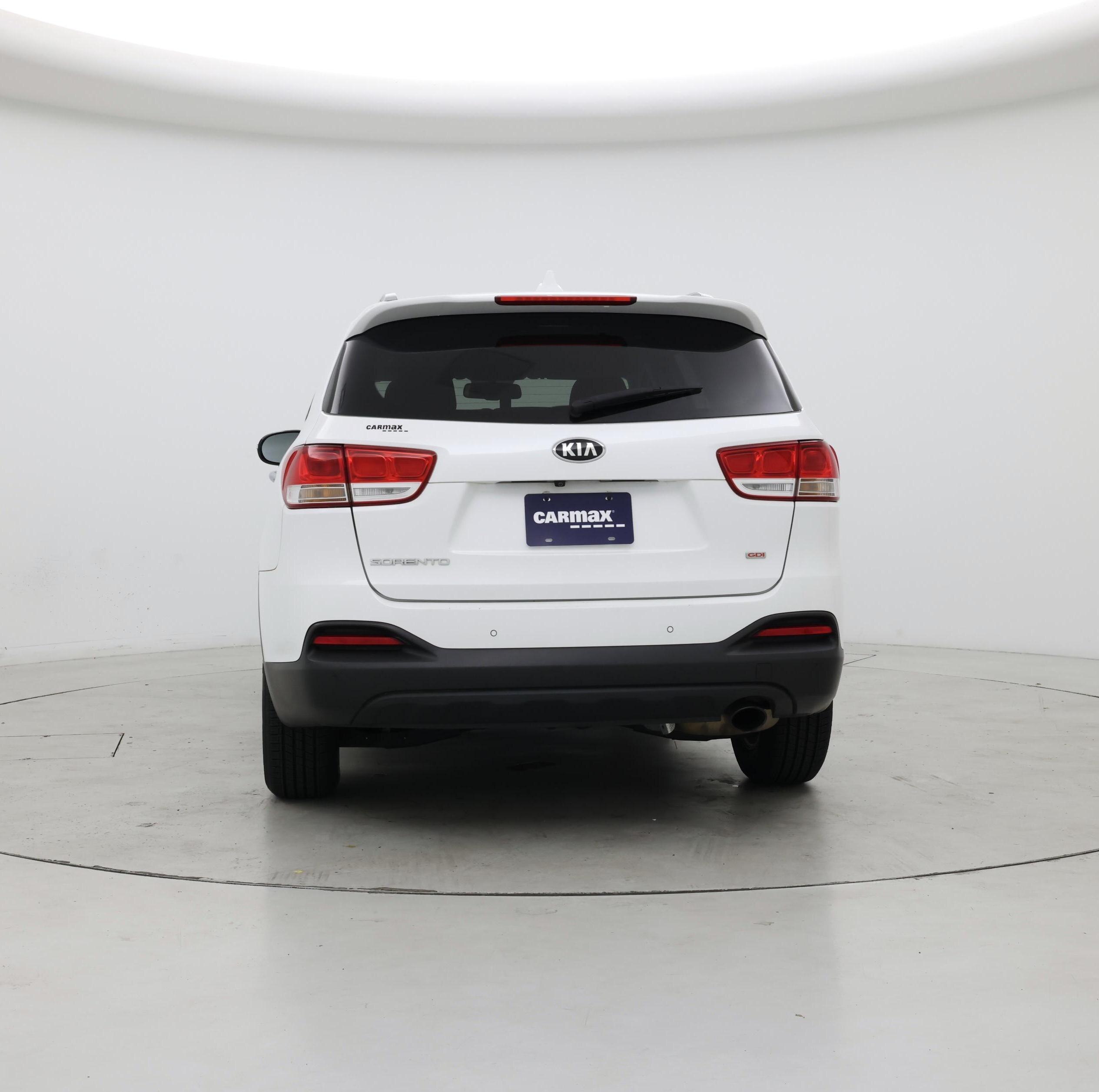 Thumbnail: 2017 Kia Sorento - 6