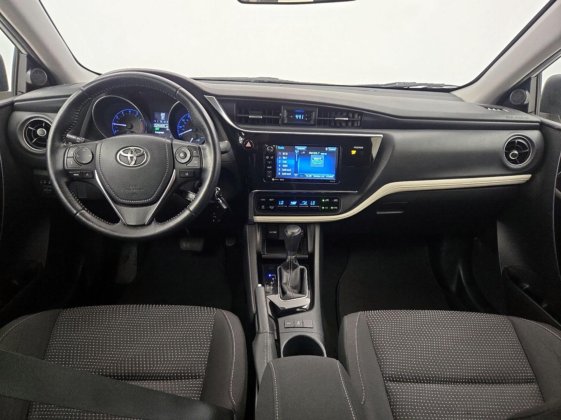 Thumbnail: 2017 Toyota Corolla iM - 9
