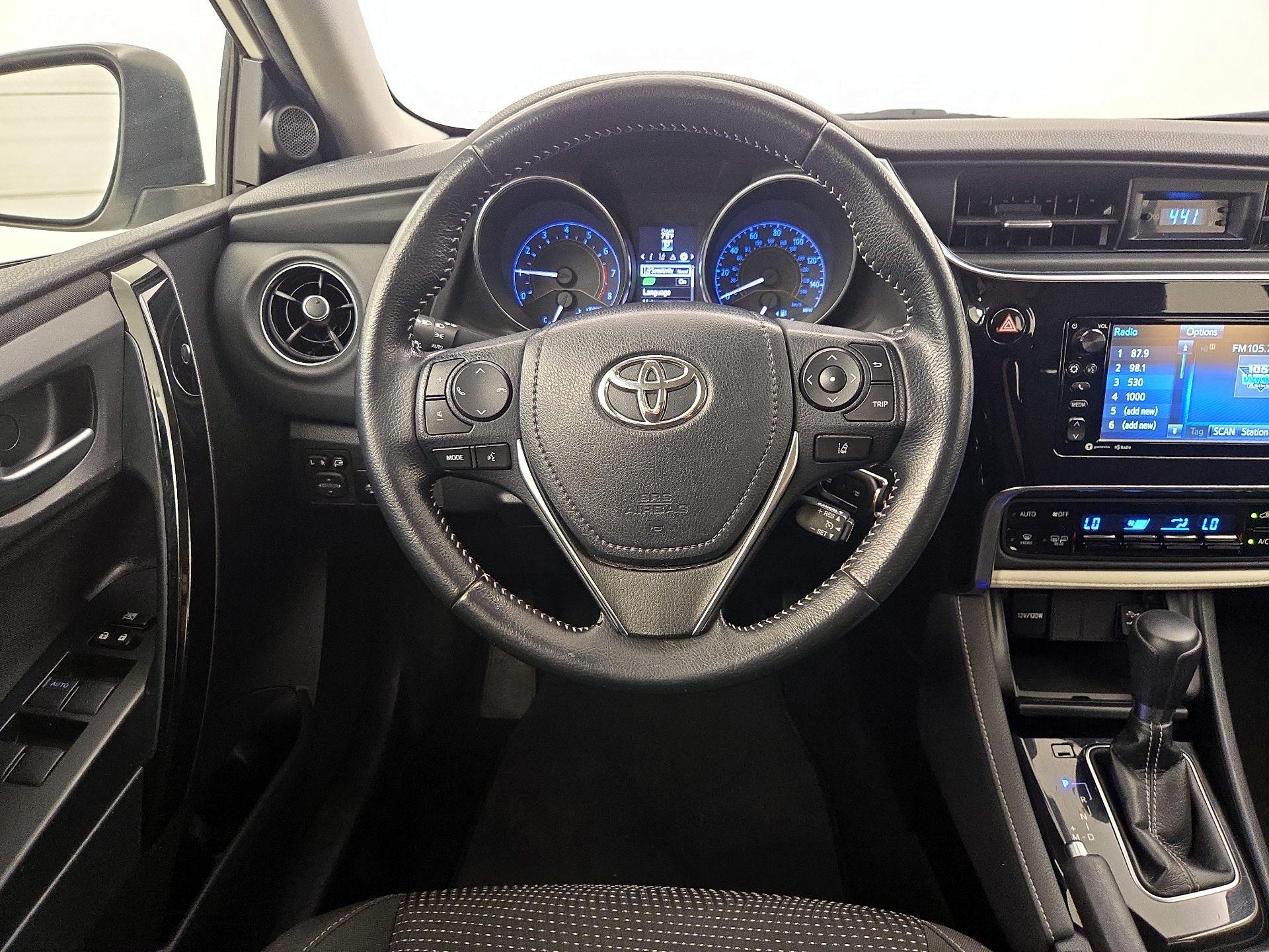 Thumbnail: 2017 Toyota Corolla iM - 10