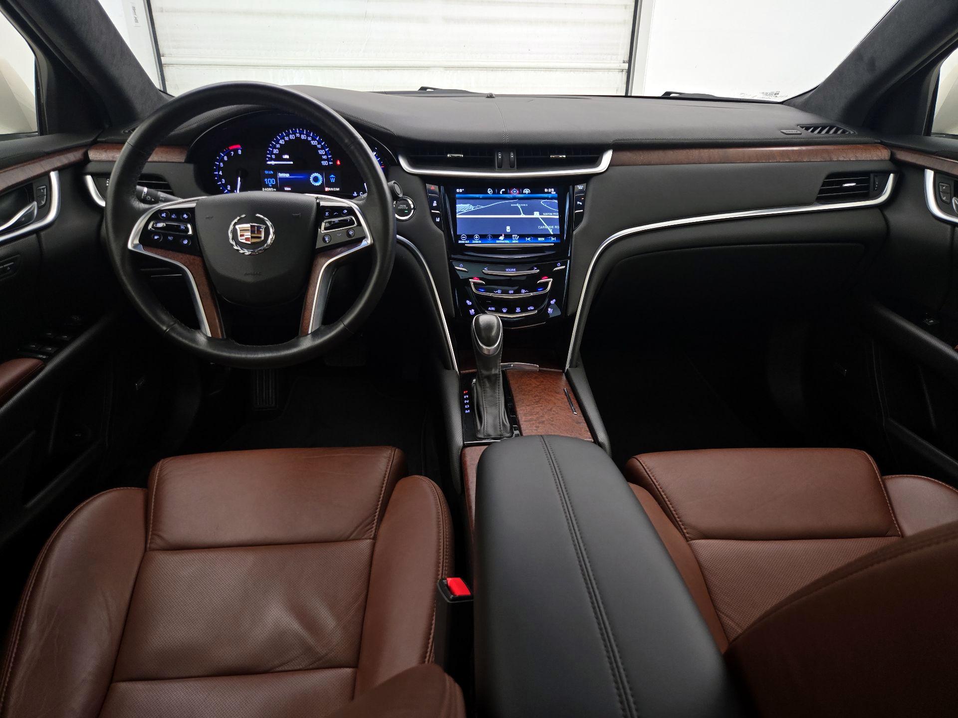Thumbnail: 2015 Cadillac XTS - 9