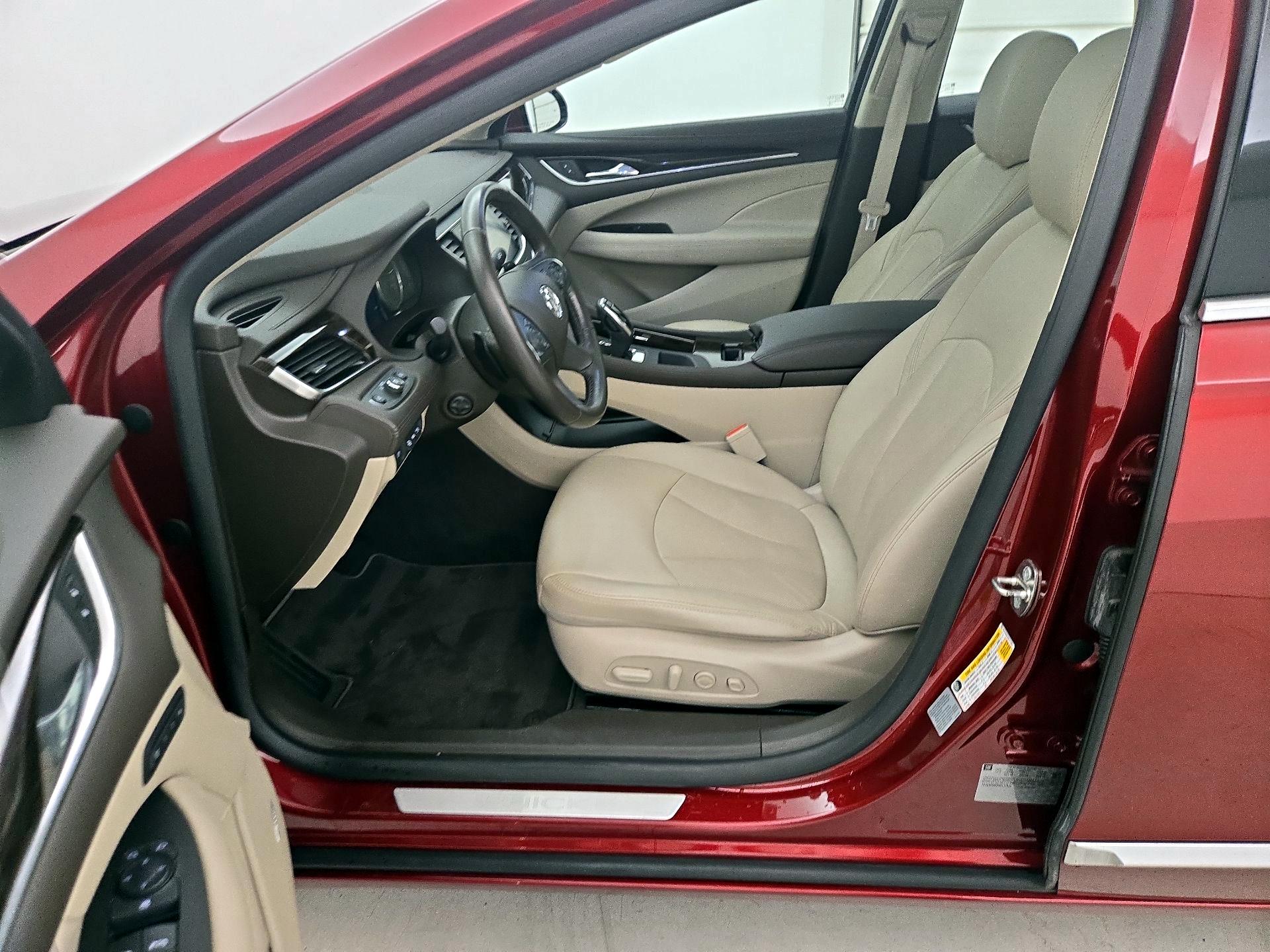 Thumbnail: 2017 Buick LaCrosse - 11