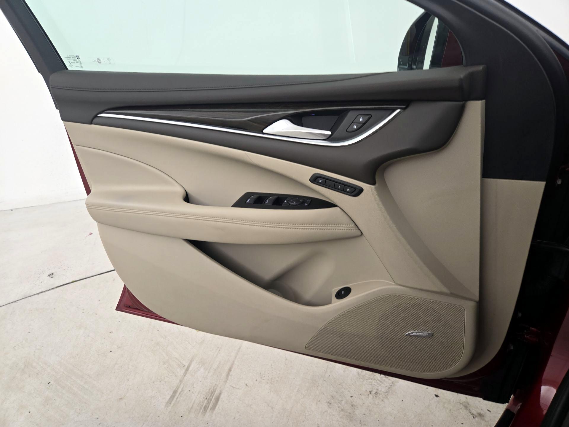 Thumbnail: 2017 Buick LaCrosse - 12