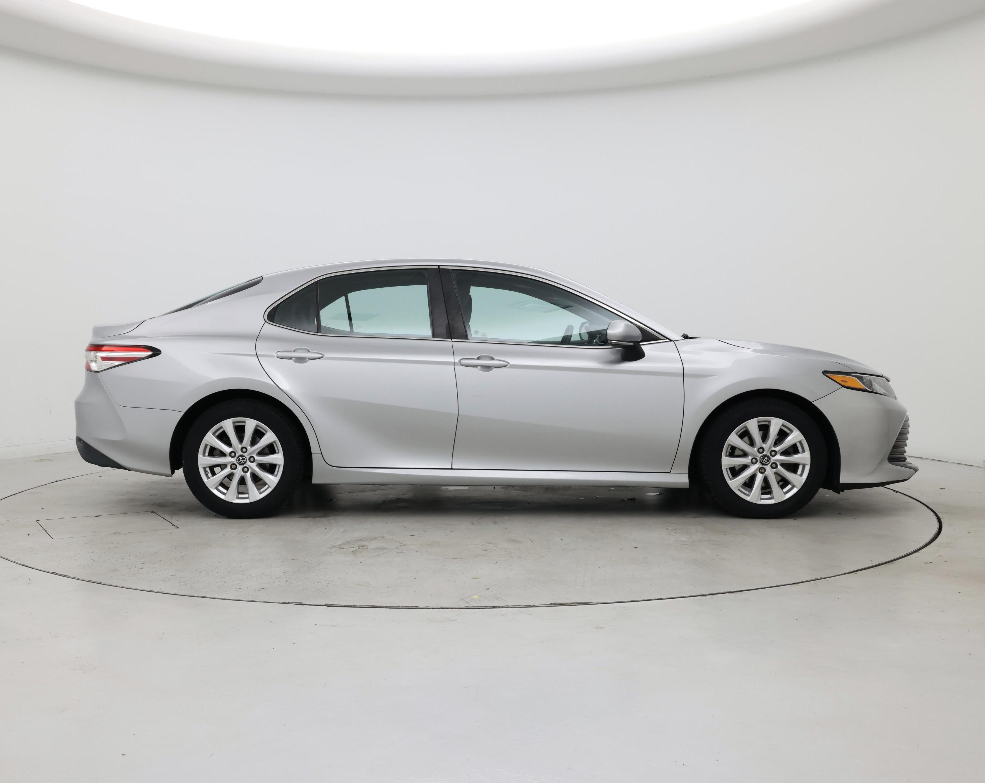 Thumbnail: 2018 Toyota Camry - 7