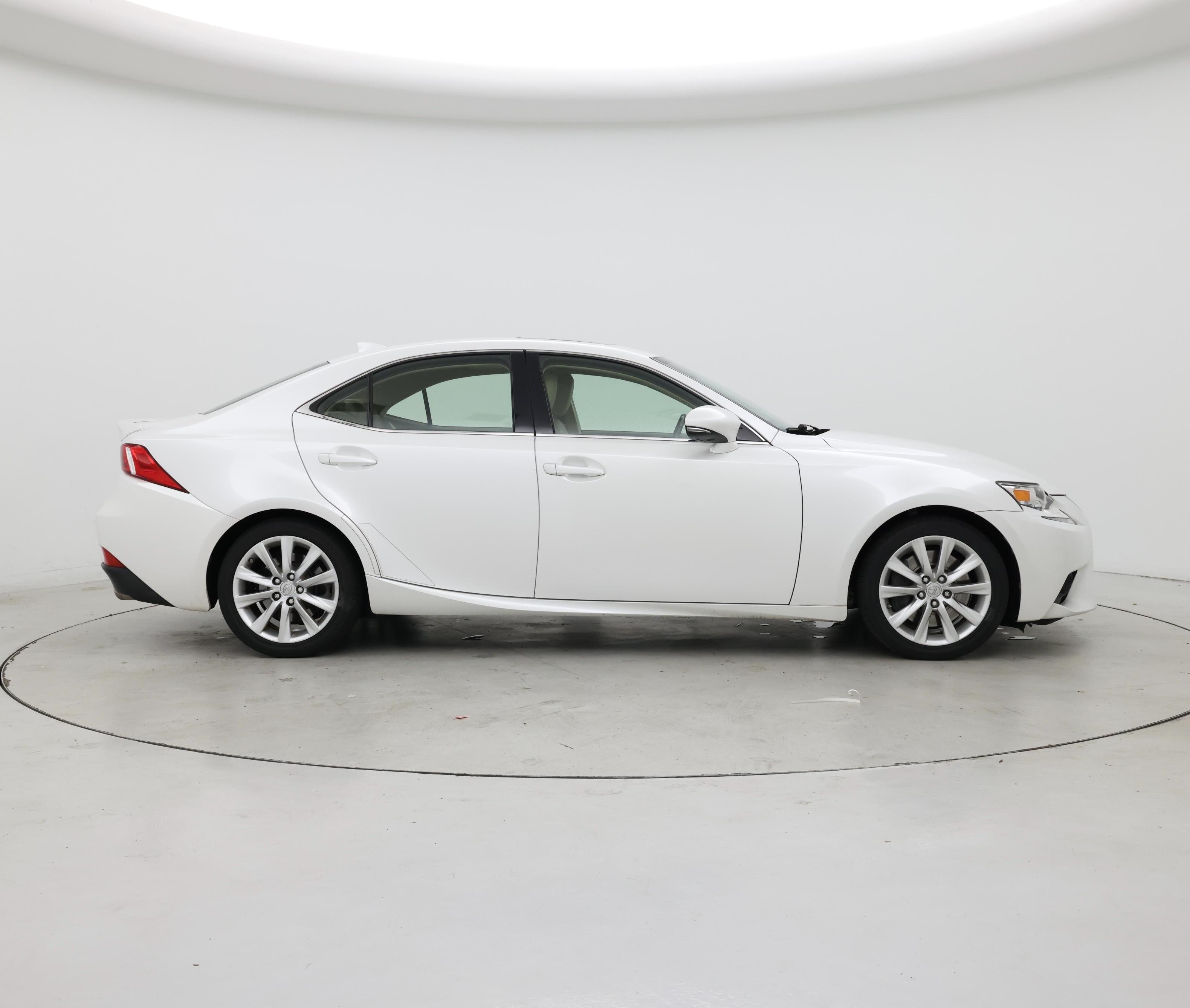 Thumbnail: 2016 Lexus IS - 7