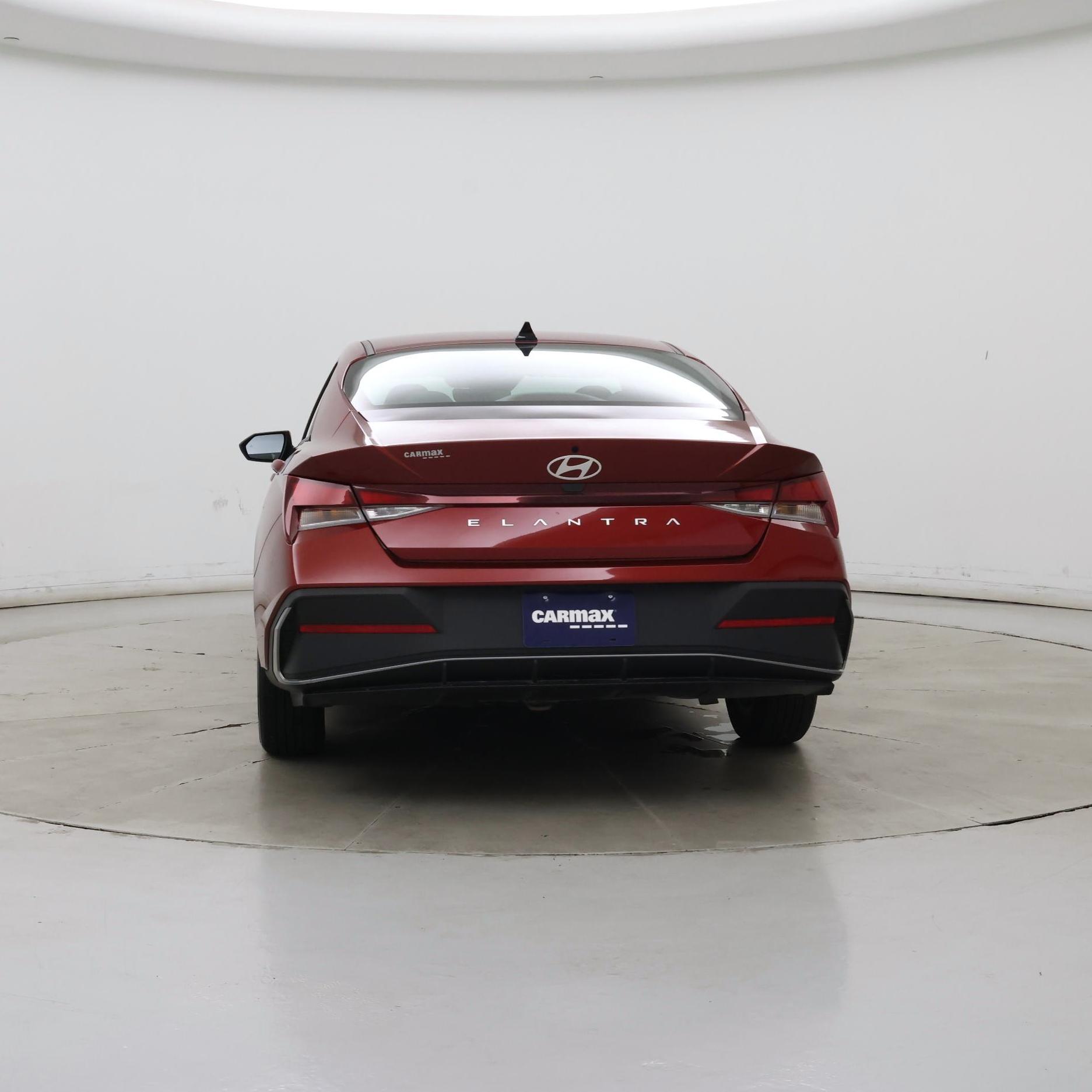 Thumbnail: 2024 Hyundai Elantra - 6