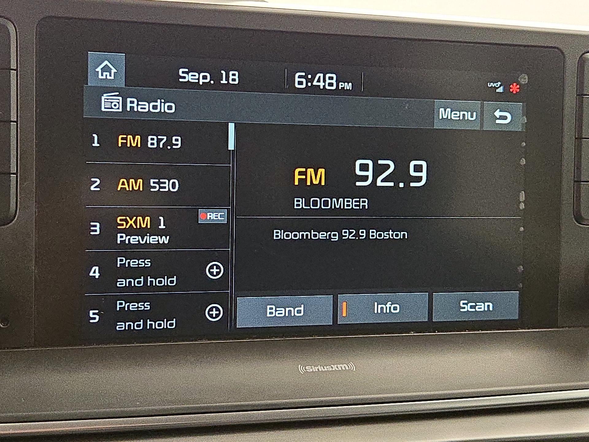 Thumbnail: 2021 Kia Telluride - 15