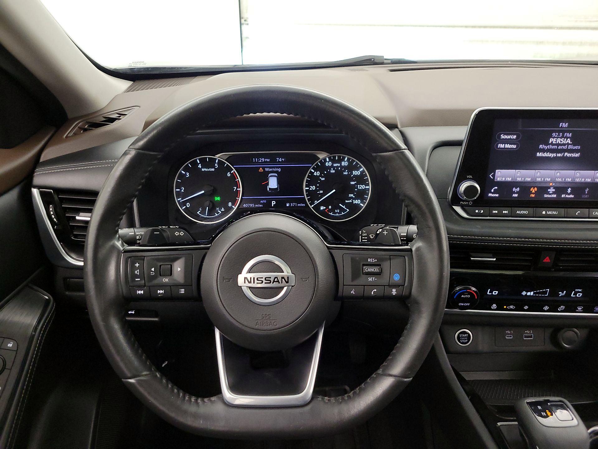 Thumbnail: 2021 Nissan Rogue - 10