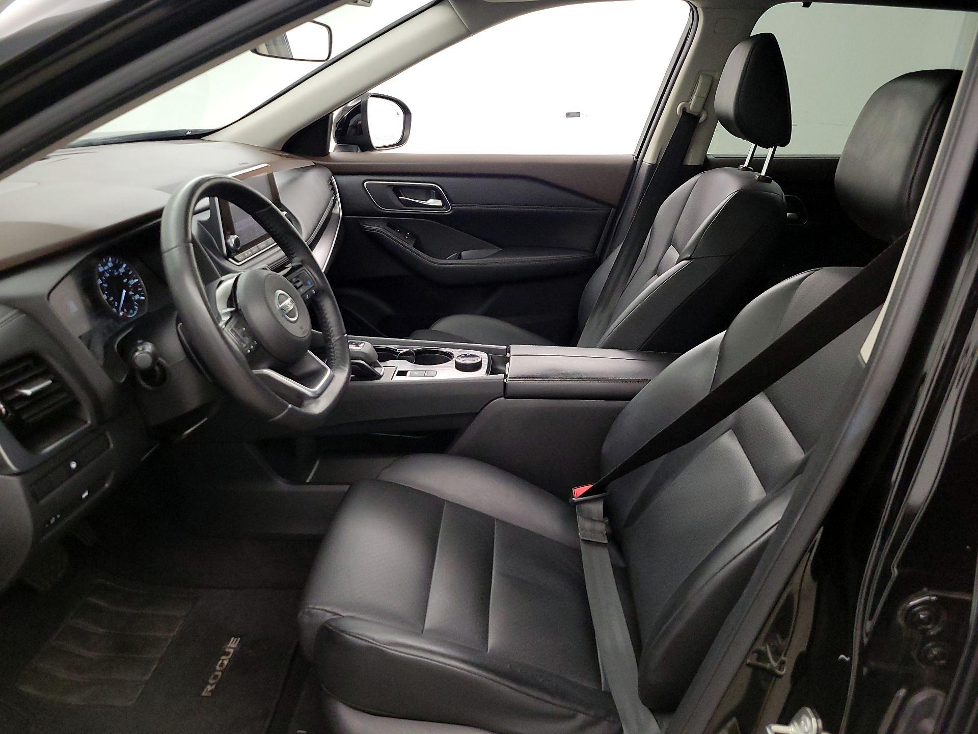 Thumbnail: 2021 Nissan Rogue - 11