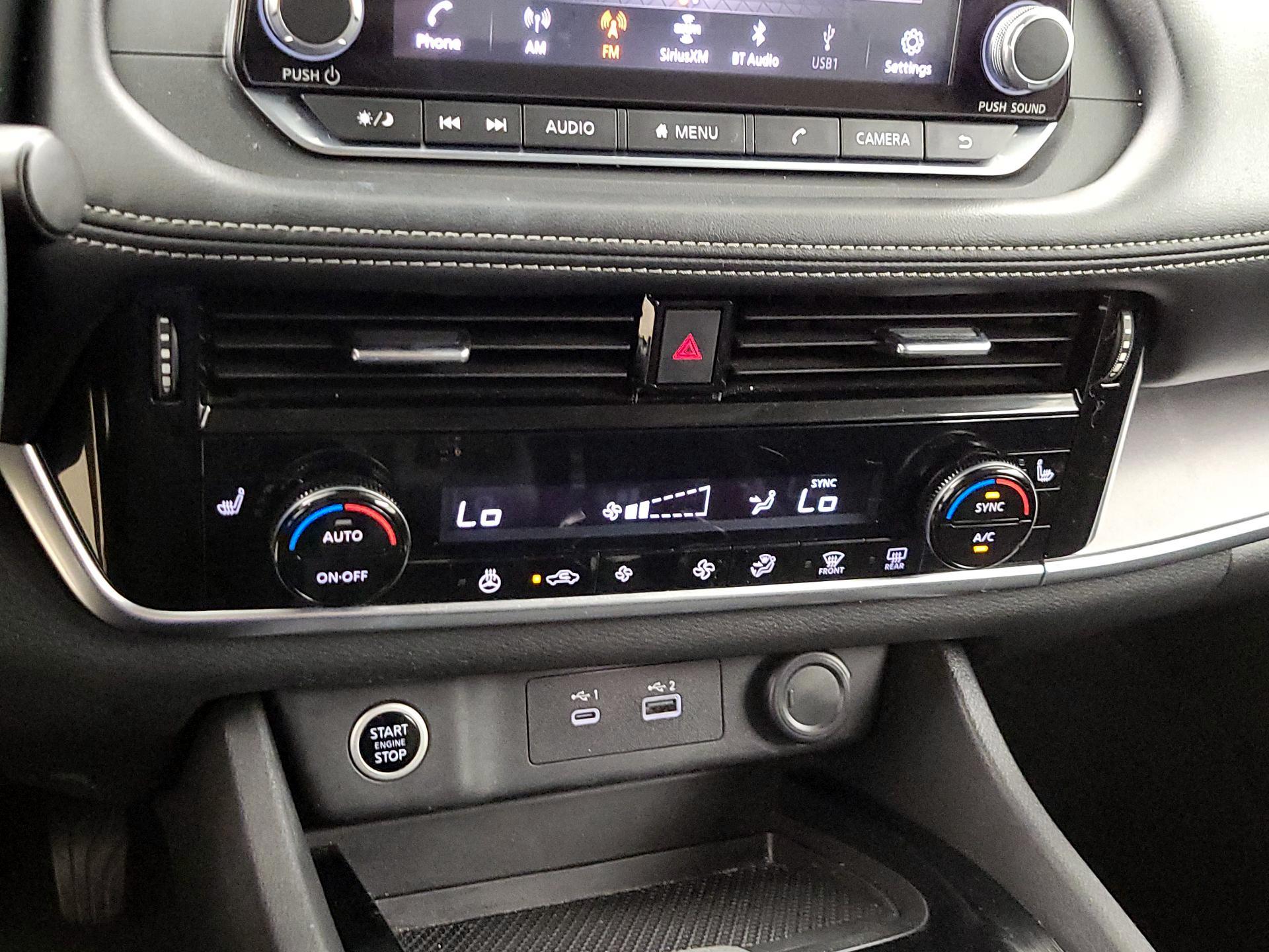 Thumbnail: 2021 Nissan Rogue - 16