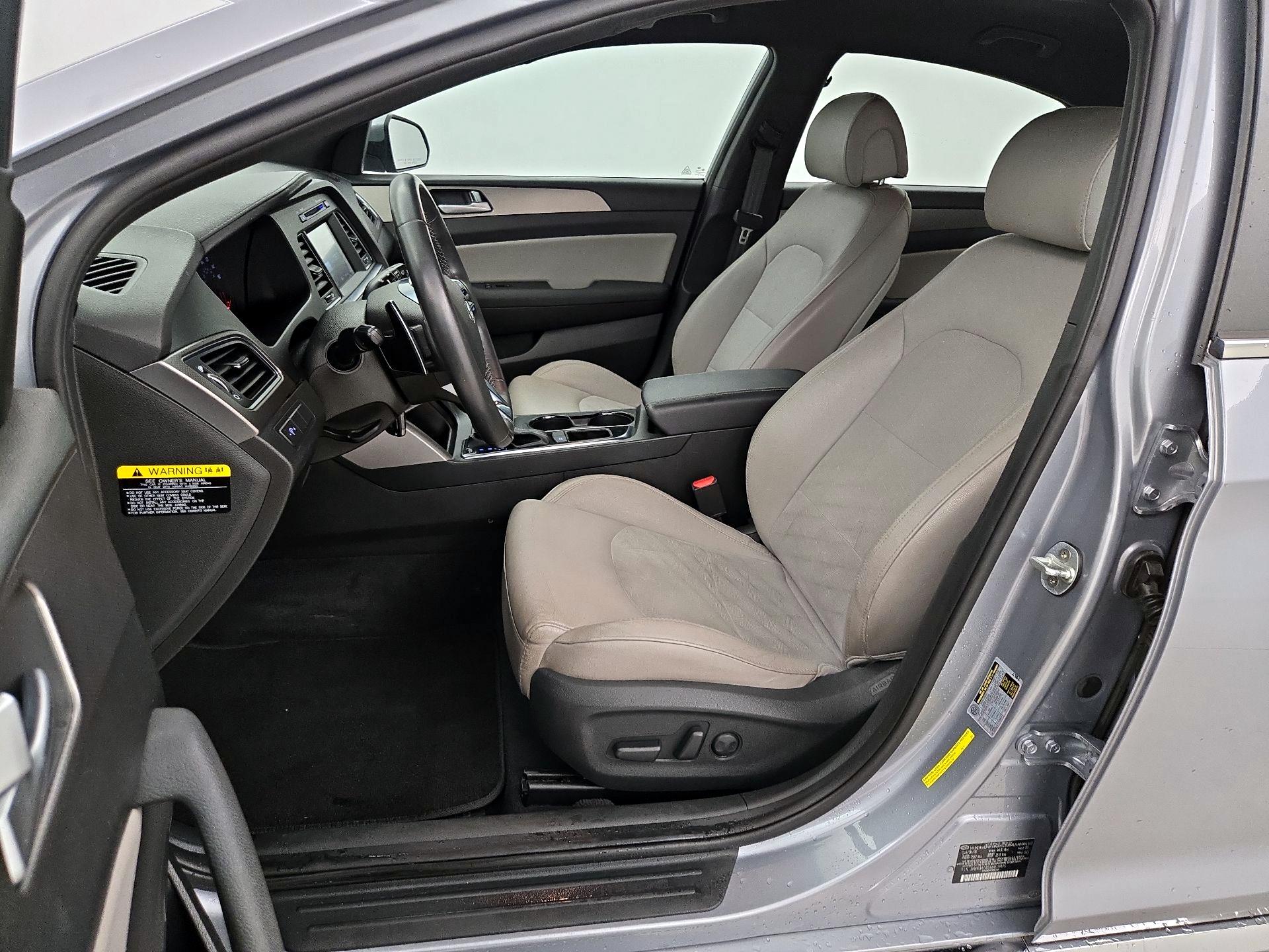 Thumbnail: 2017 Hyundai Sonata - 11