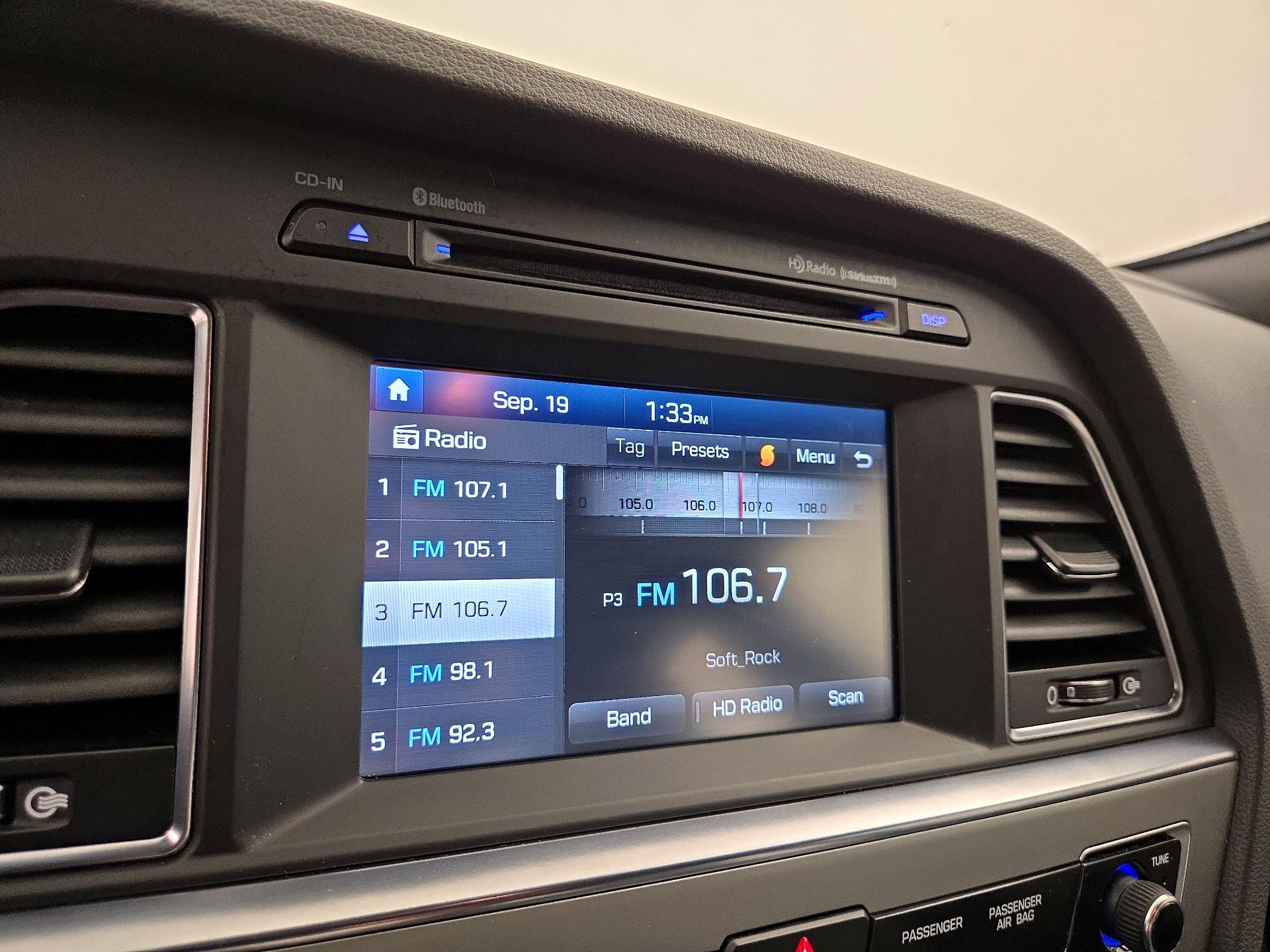 Thumbnail: 2017 Hyundai Sonata - 15