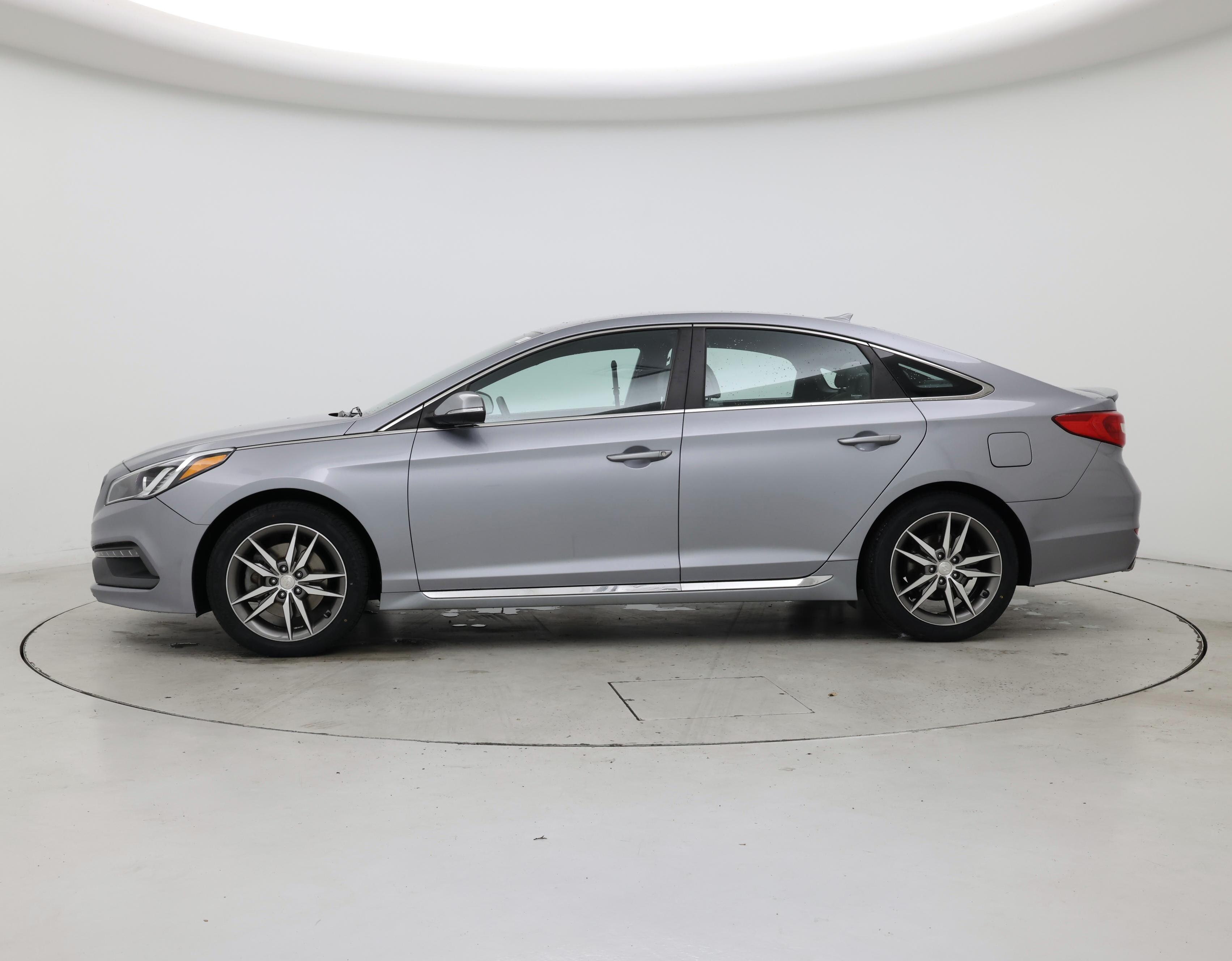 Thumbnail: 2017 Hyundai Sonata - 3
