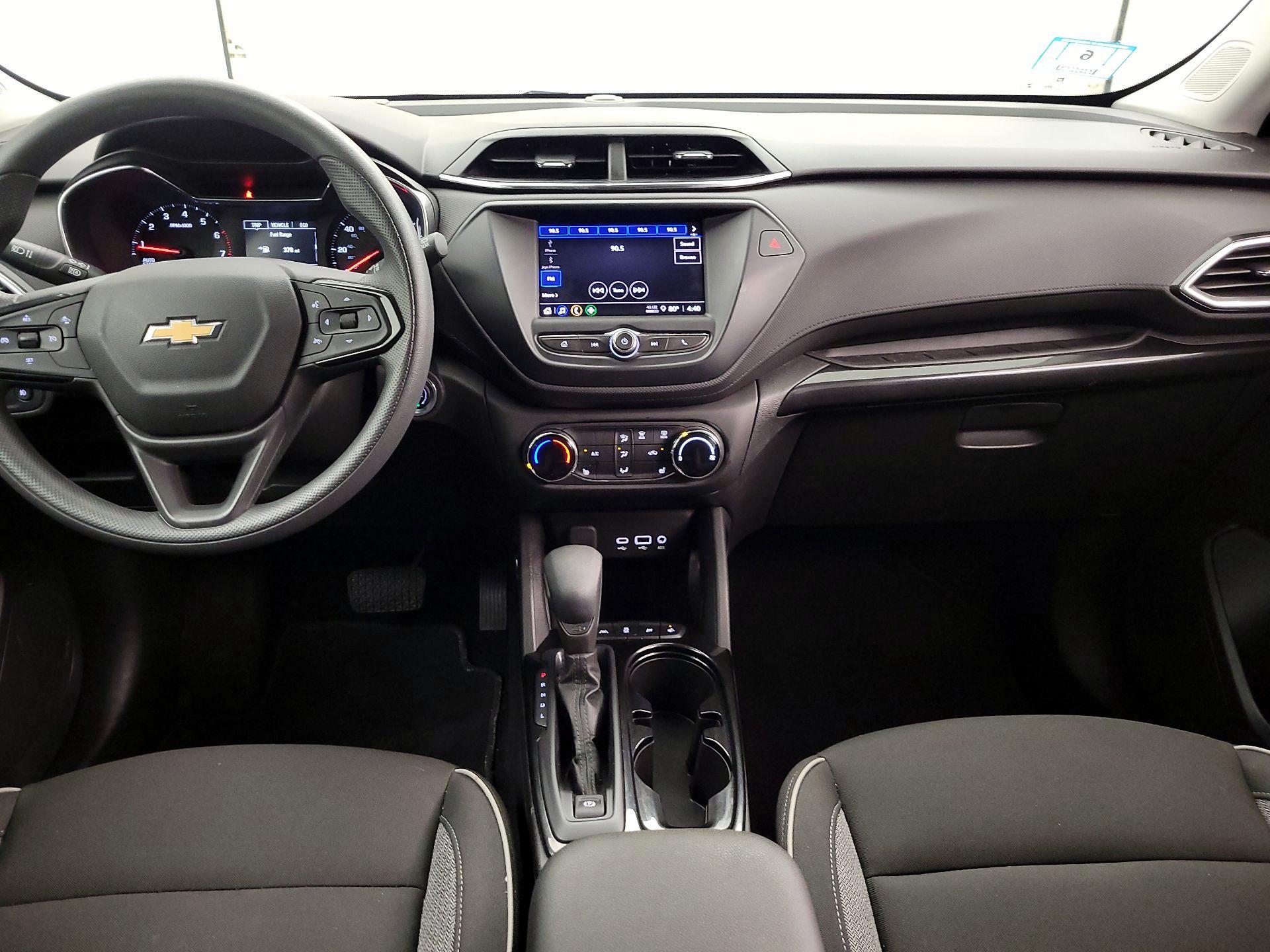Thumbnail: 2023 Chevrolet TrailBlazer - 9