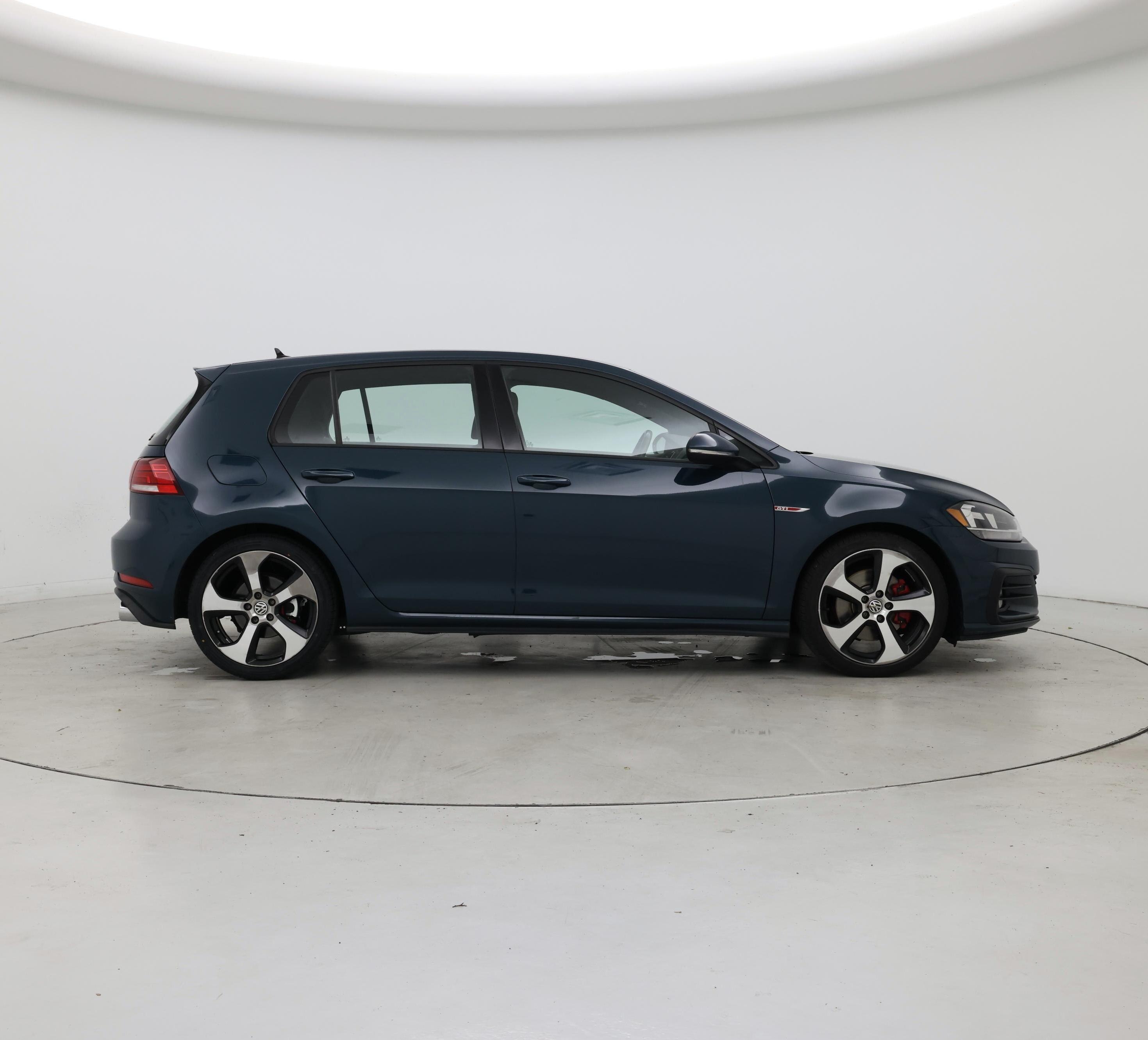 Thumbnail: 2018 Volkswagen Golf - 7