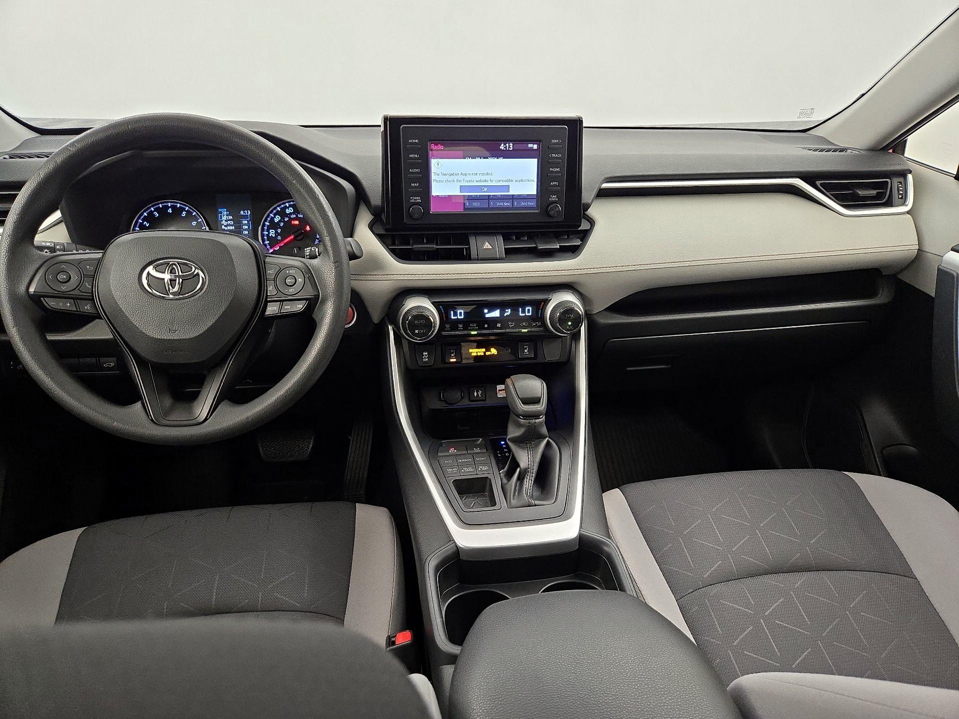 Thumbnail: 2019 Toyota RAV4 - 9