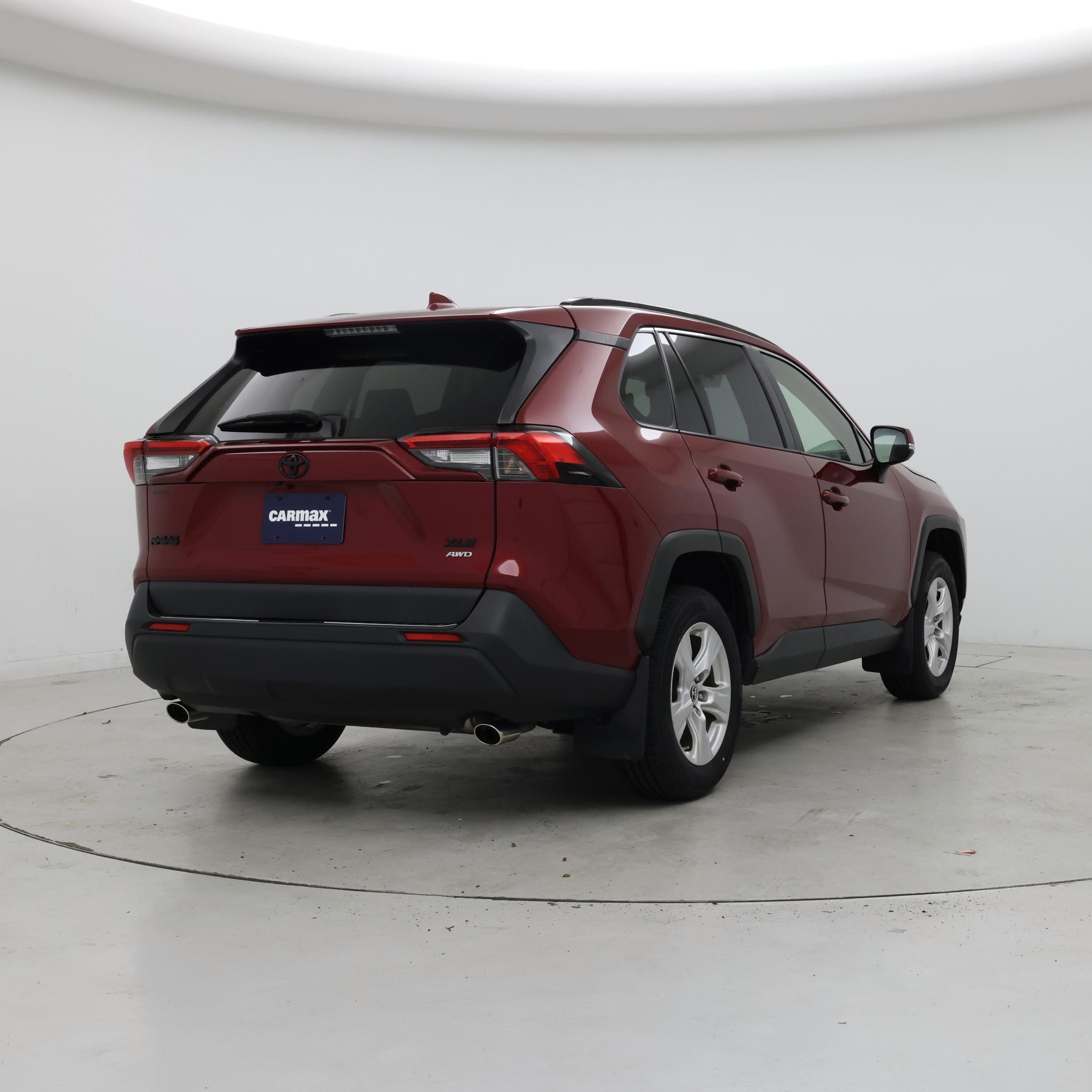 Thumbnail: 2019 Toyota RAV4 - 8