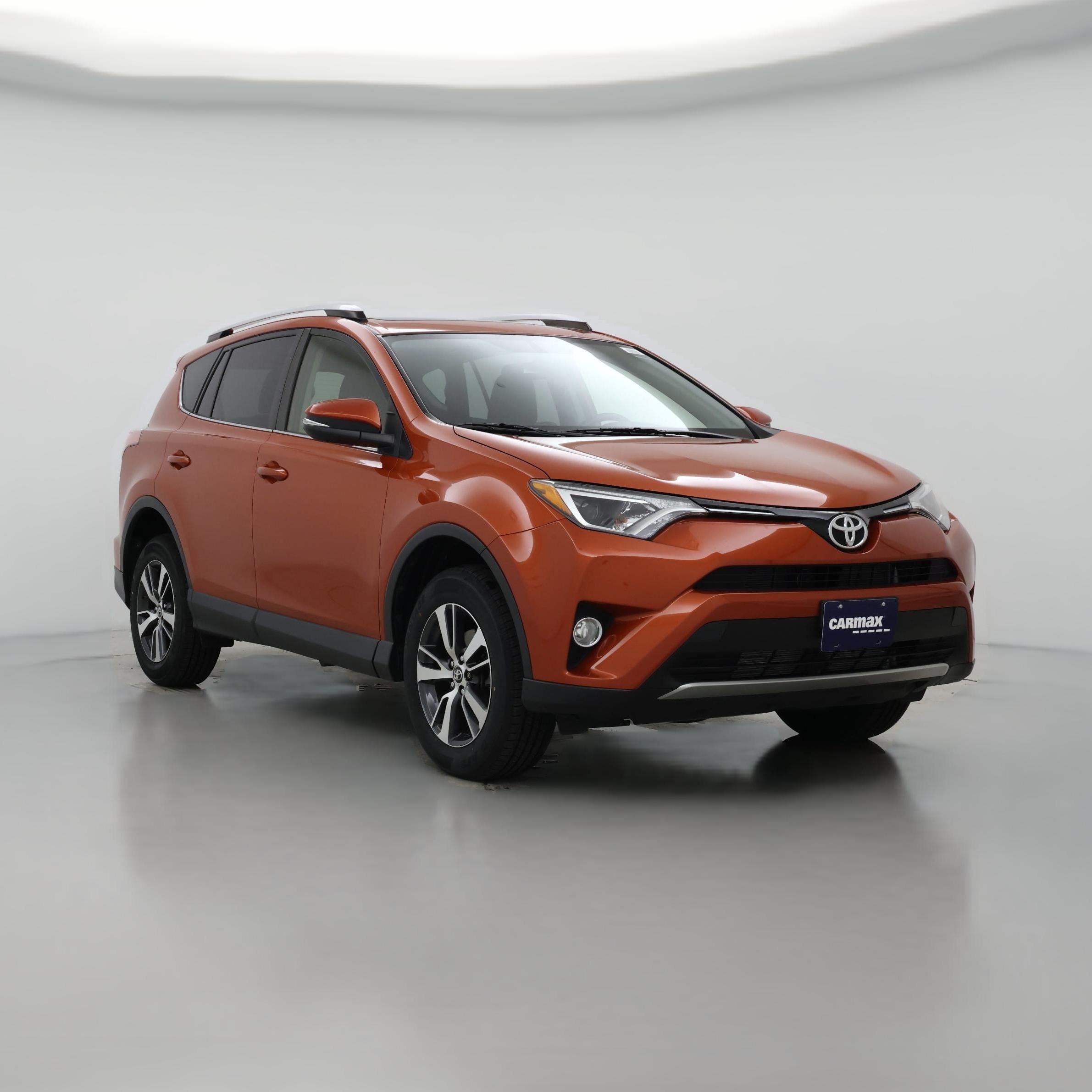 Thumbnail: 2016 Toyota RAV4 - 1