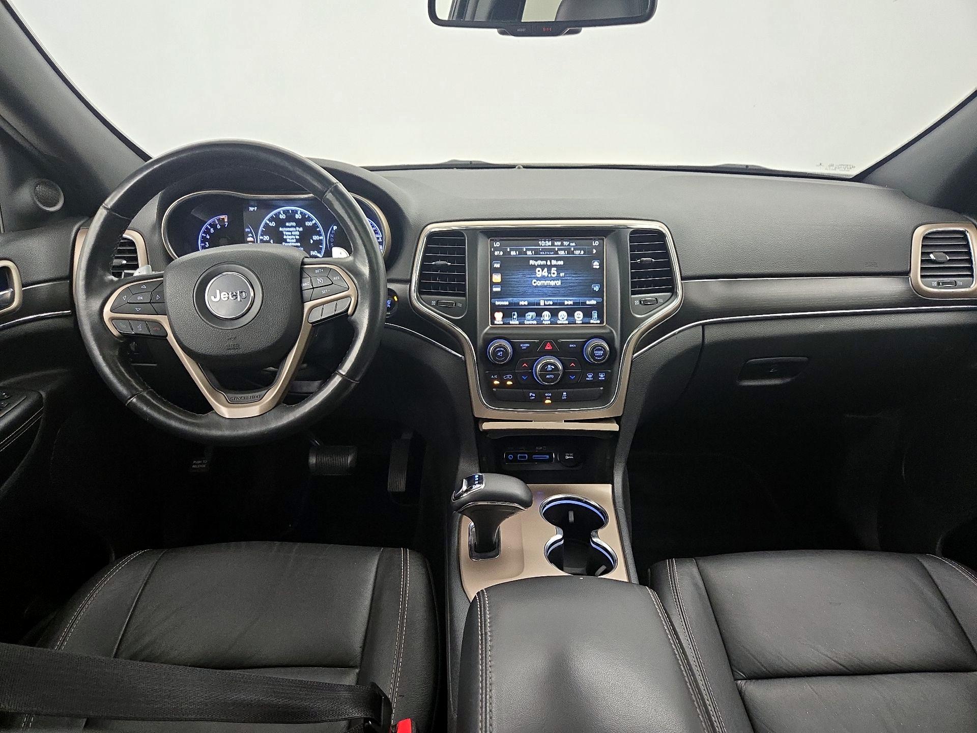 Thumbnail: 2015 Jeep Grand Cherokee - 9