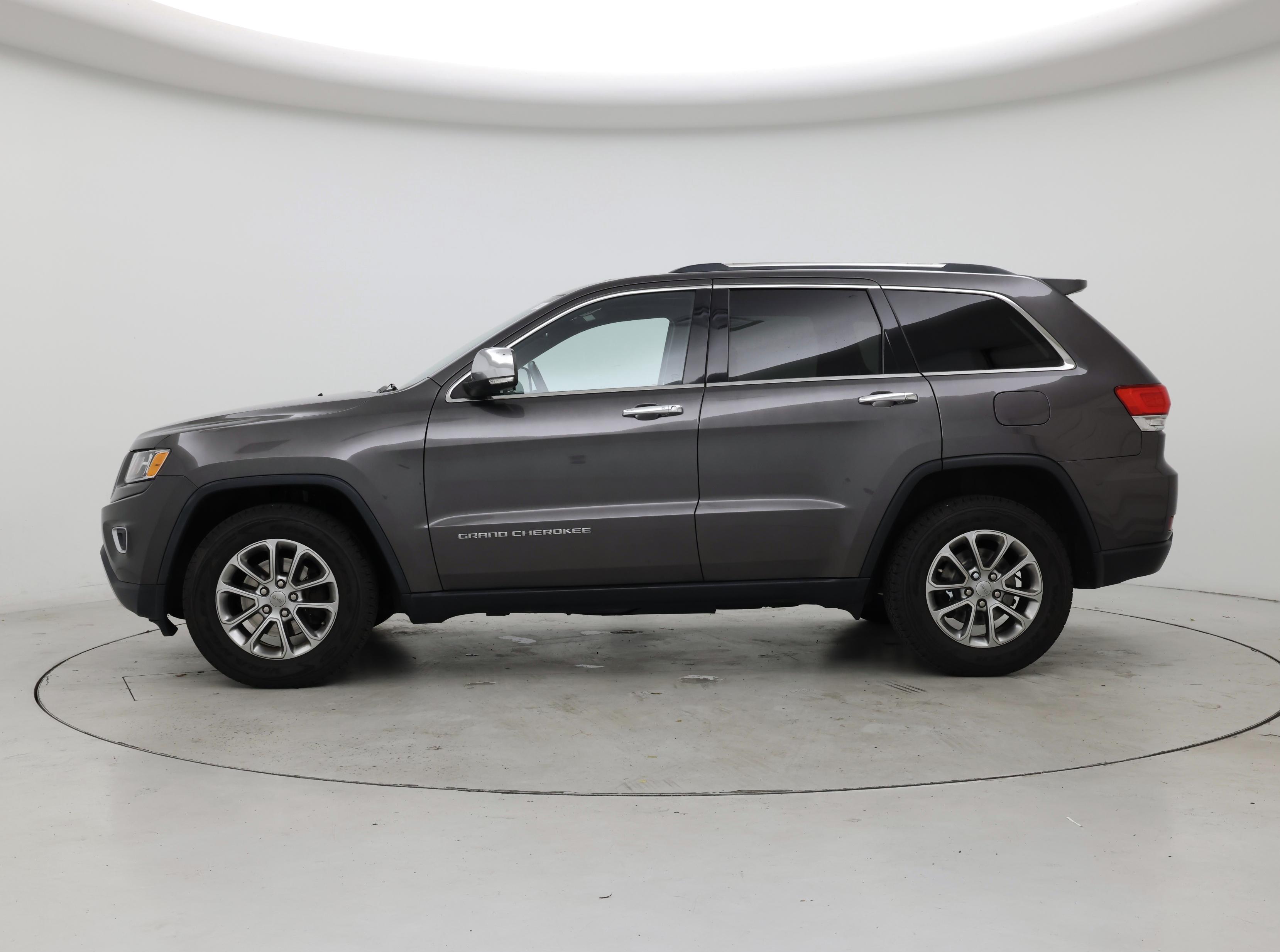 Thumbnail: 2015 Jeep Grand Cherokee - 3