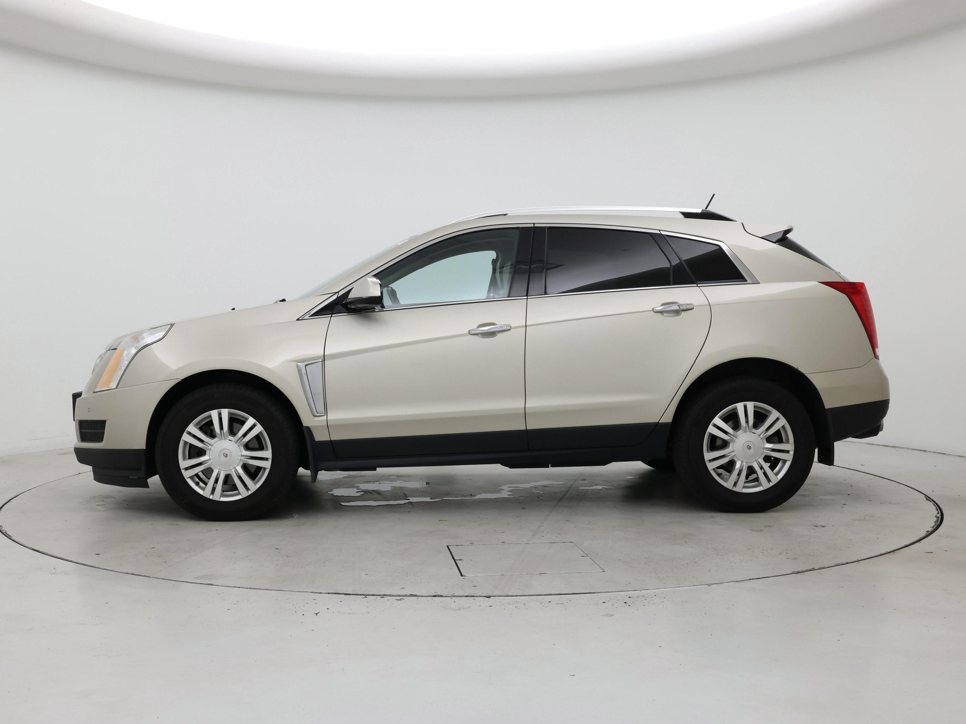 Thumbnail: 2016 Cadillac SRX - 3