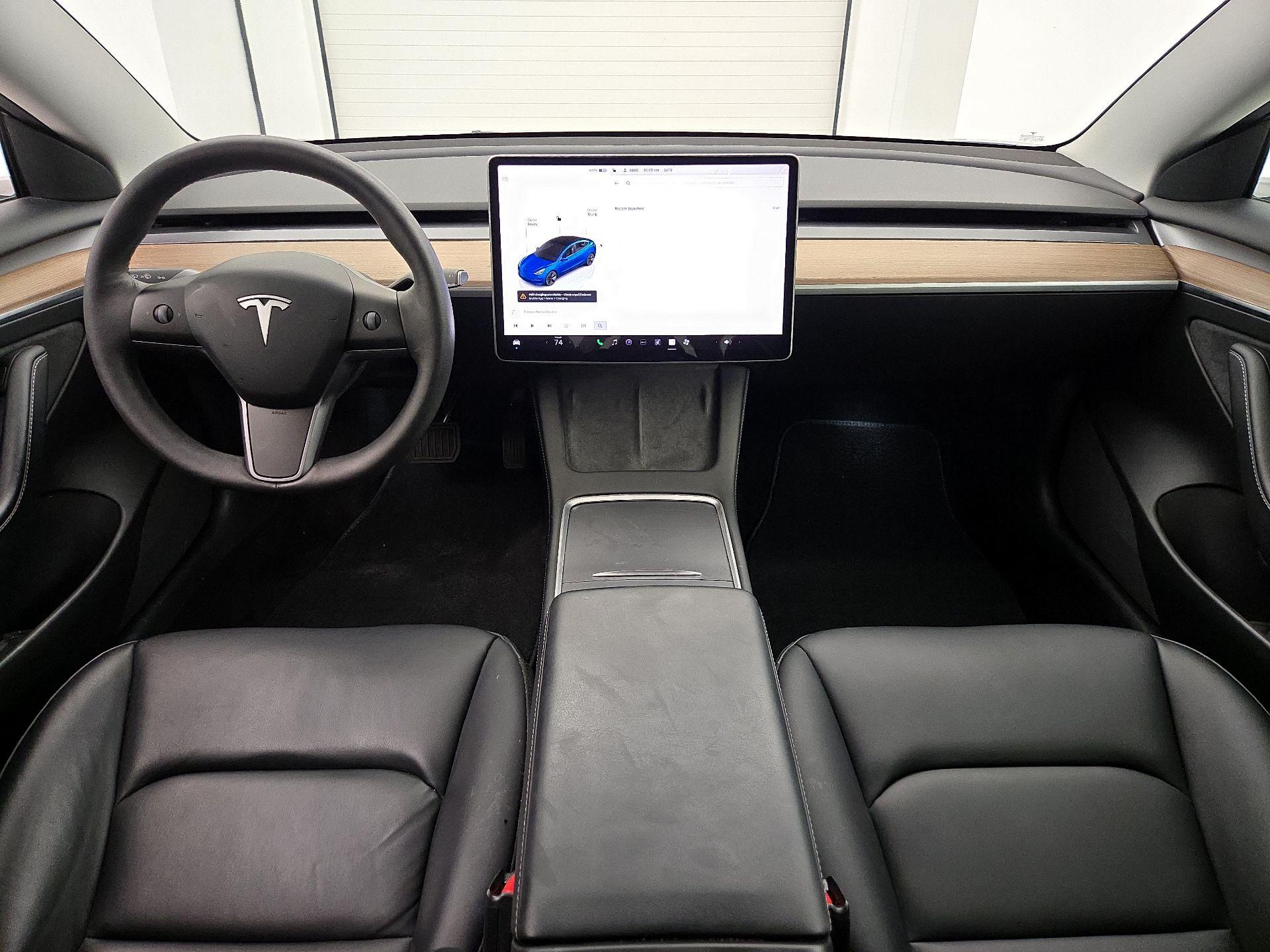 Thumbnail: 2022 Tesla Model 3 - 9