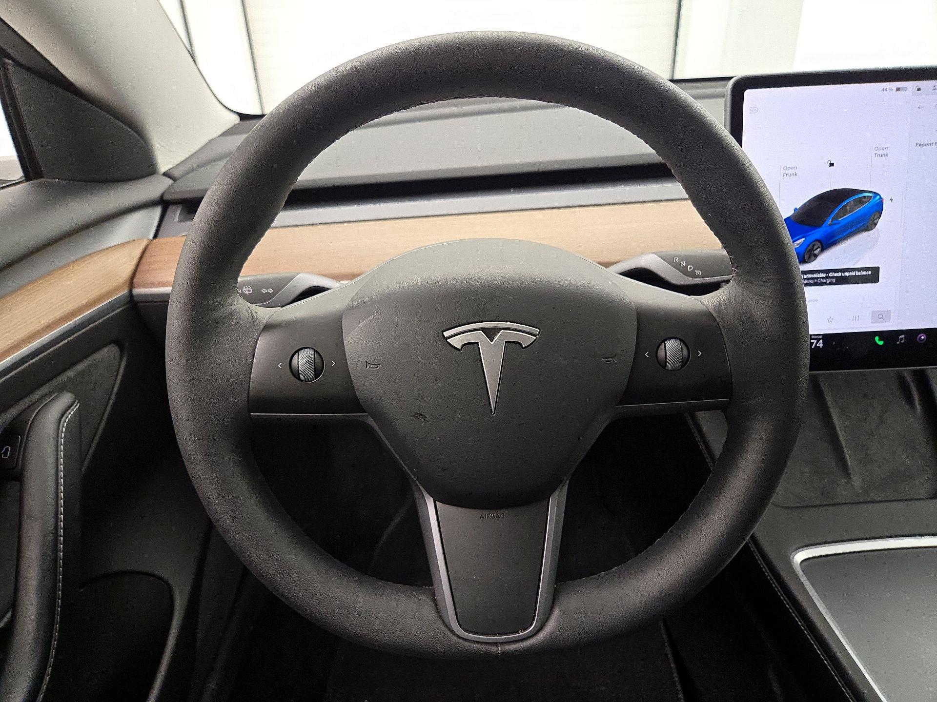 Thumbnail: 2022 Tesla Model 3 - 10