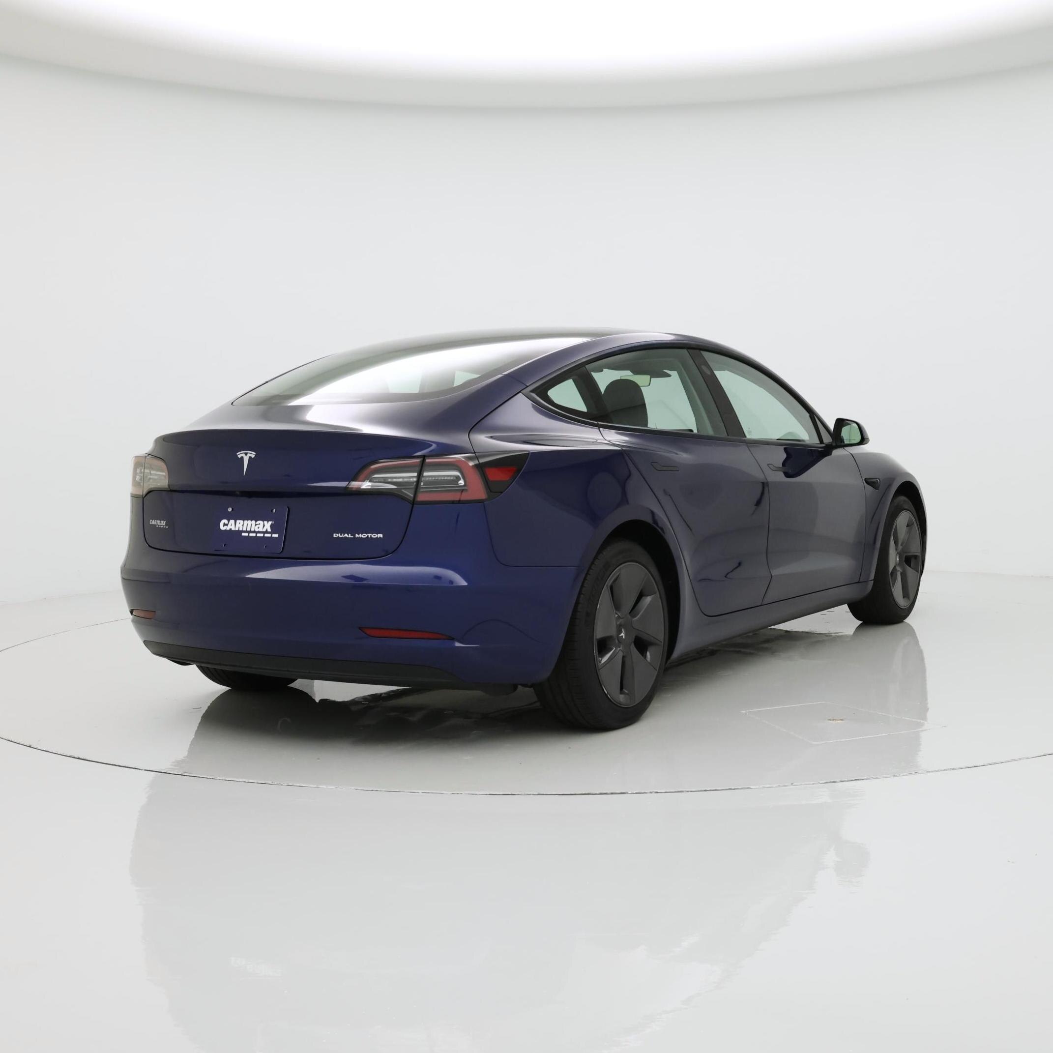Thumbnail: 2022 Tesla Model 3 - 8