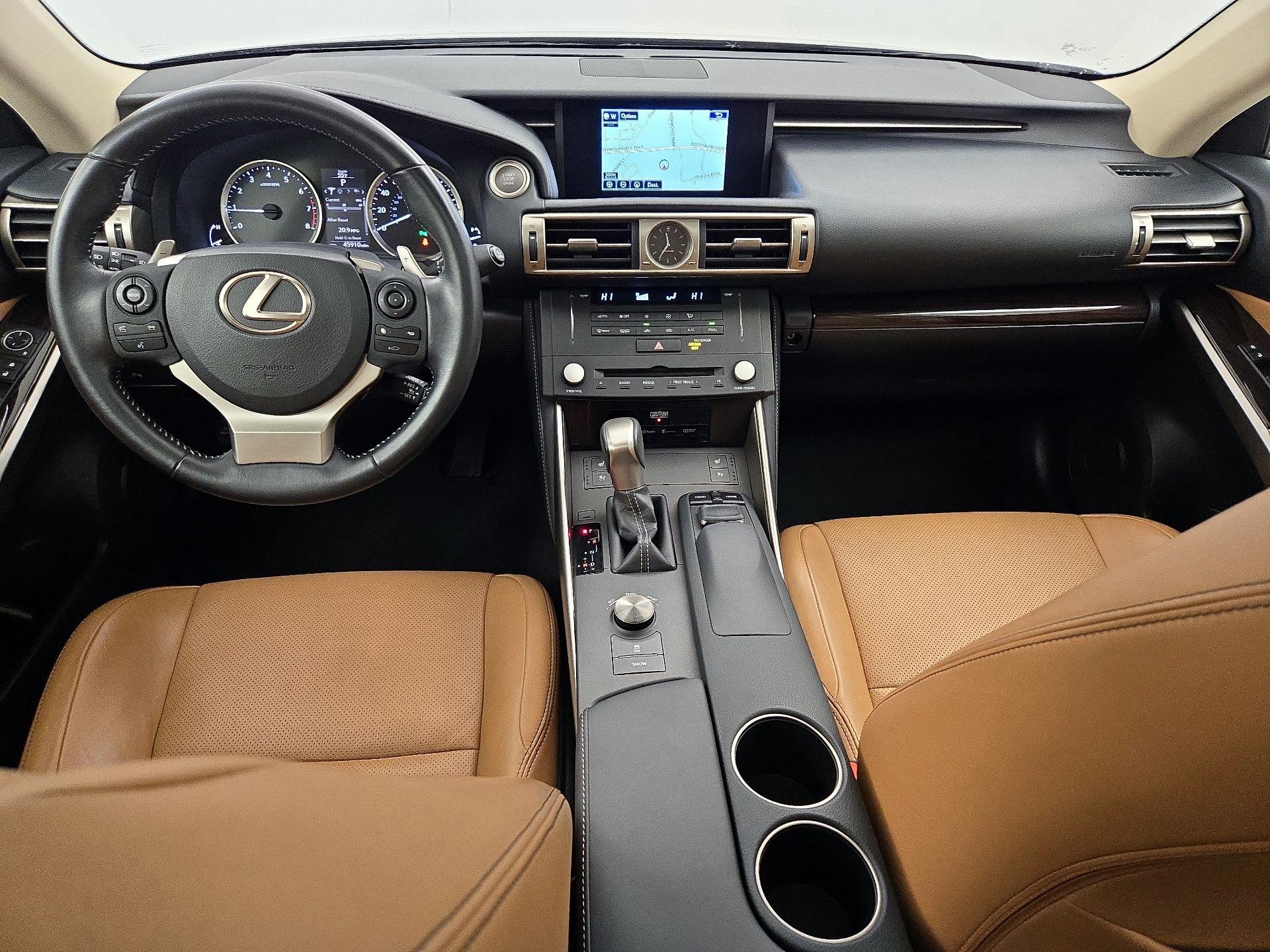 Thumbnail: 2016 Lexus IS - 9