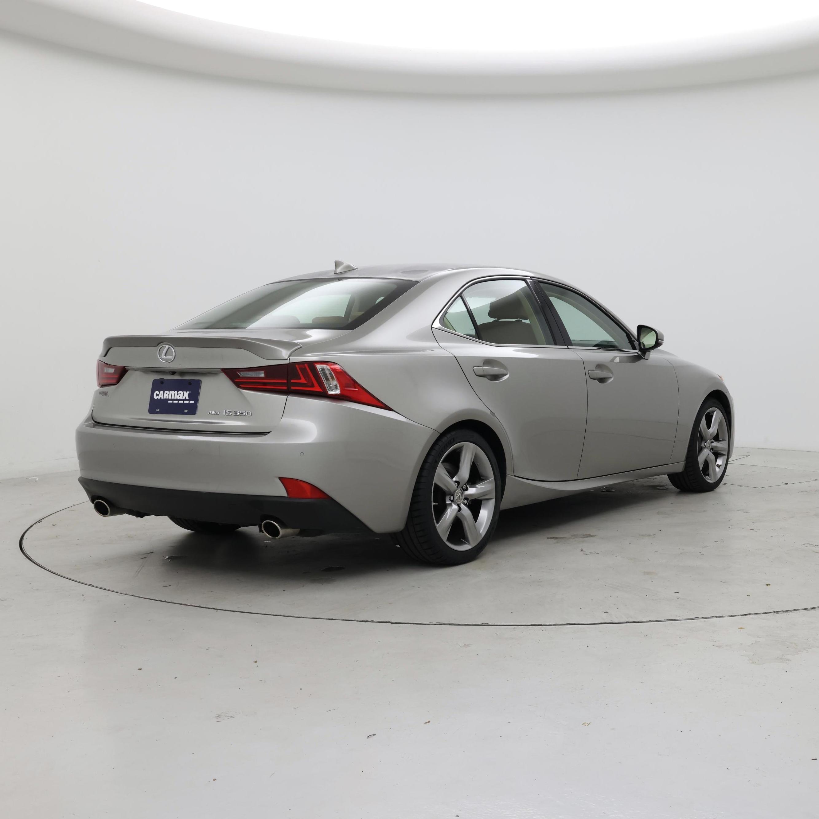 Thumbnail: 2016 Lexus IS - 8