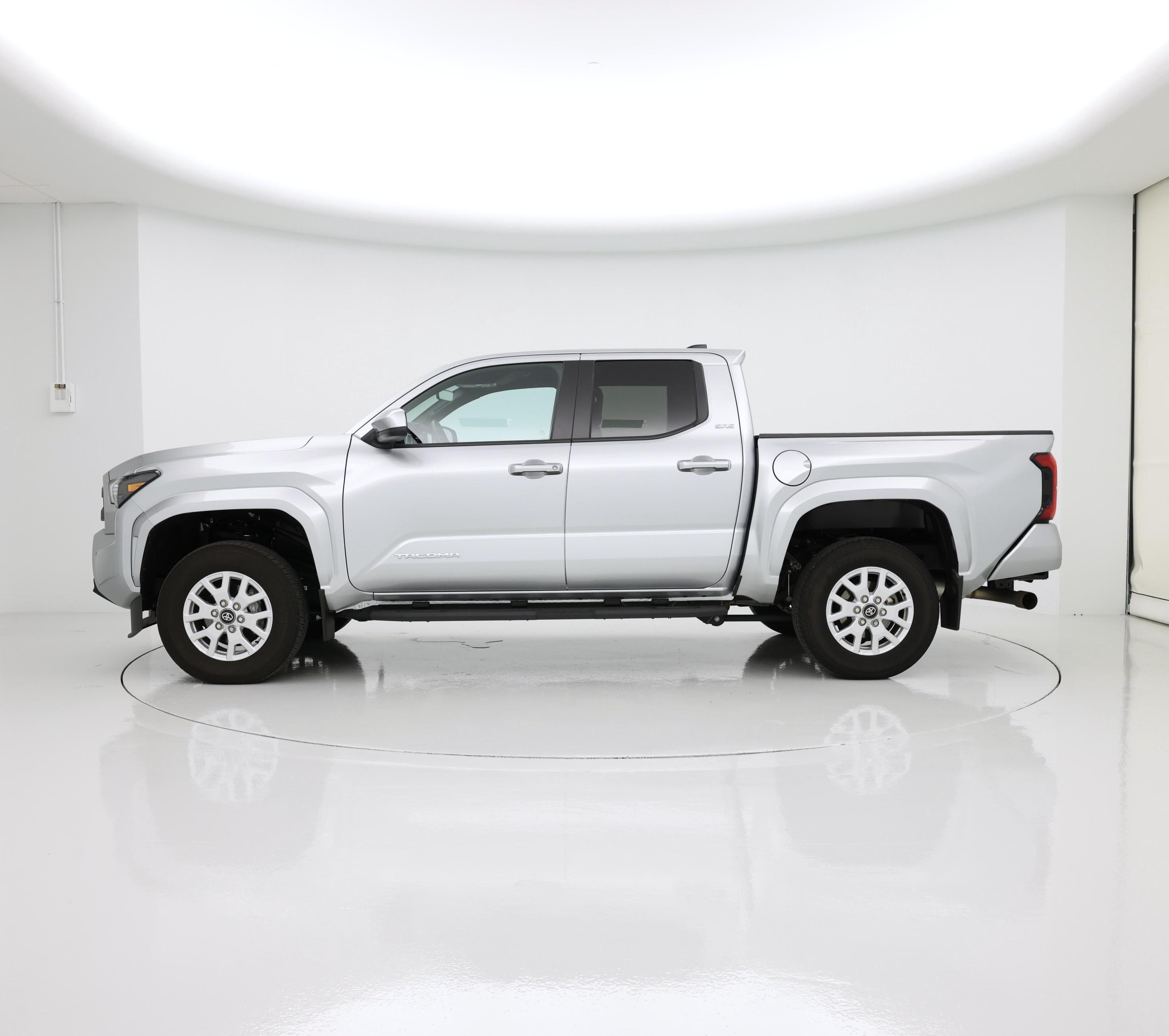 Thumbnail: 2024 Toyota Tacoma - 3