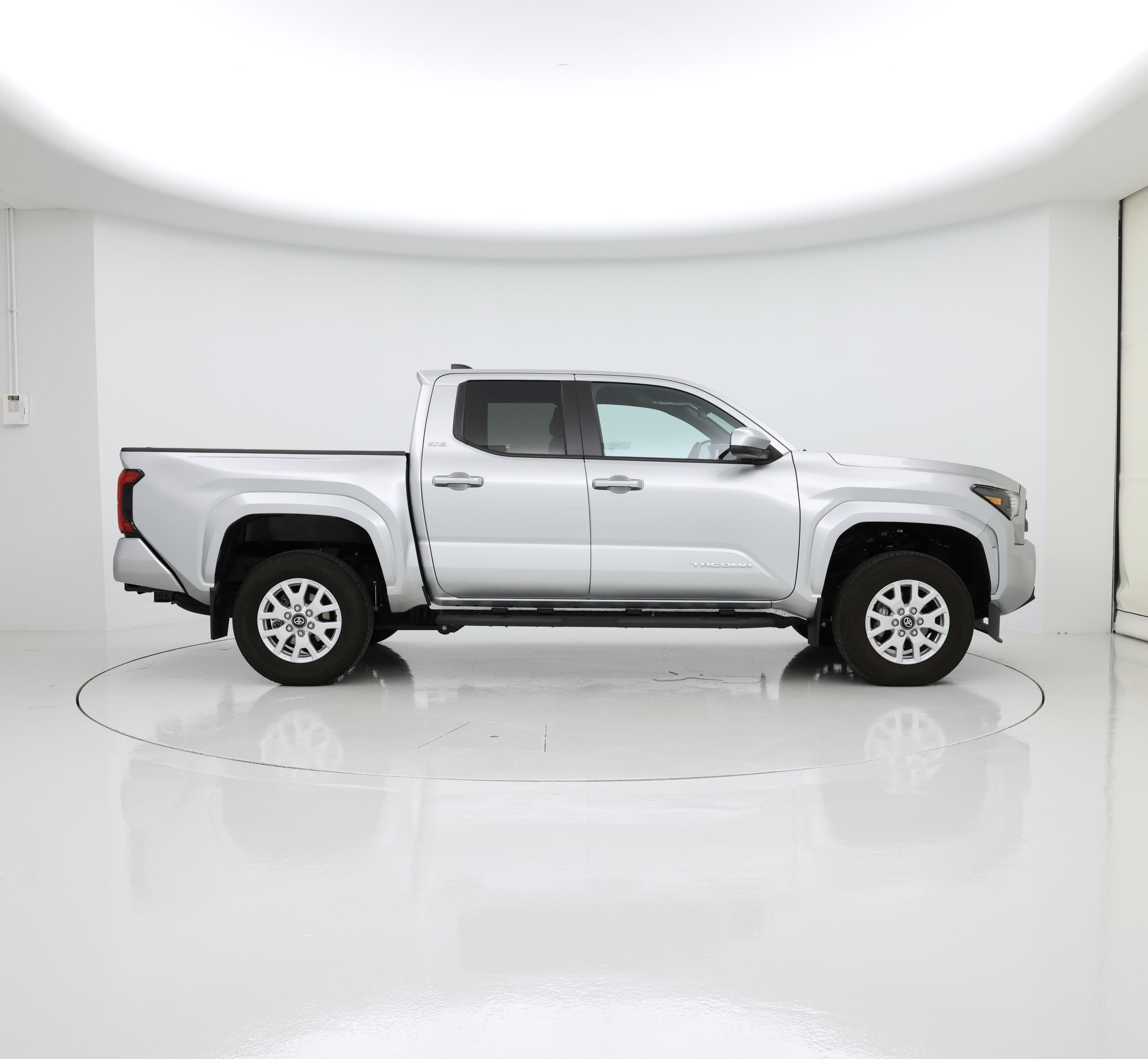 Thumbnail: 2024 Toyota Tacoma - 7